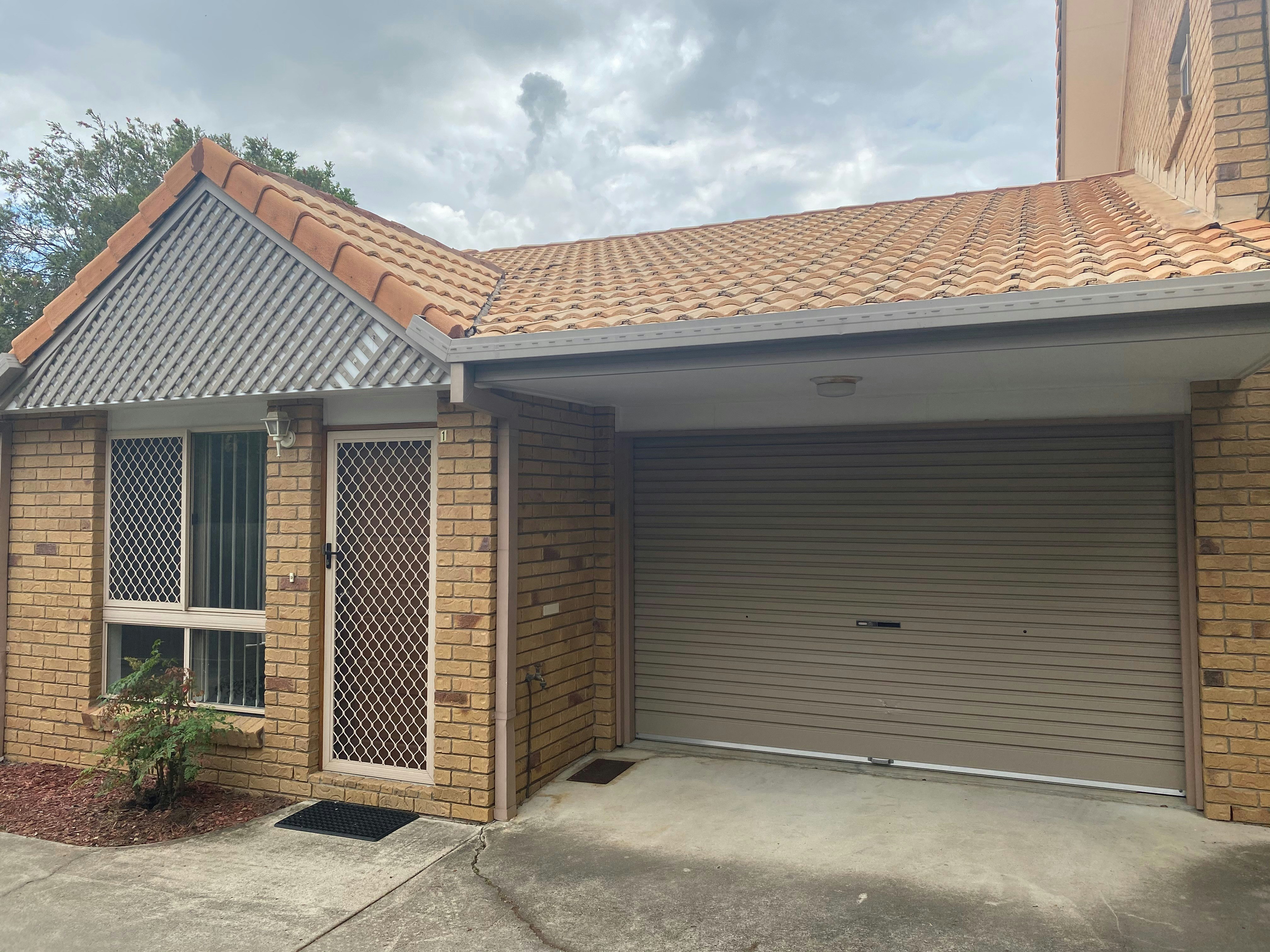 Image of garage