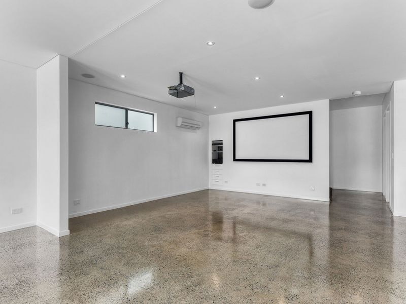 Image of floor