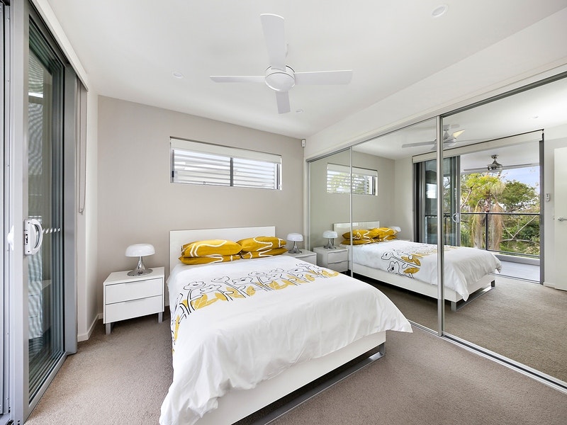 Image of ceiling fan