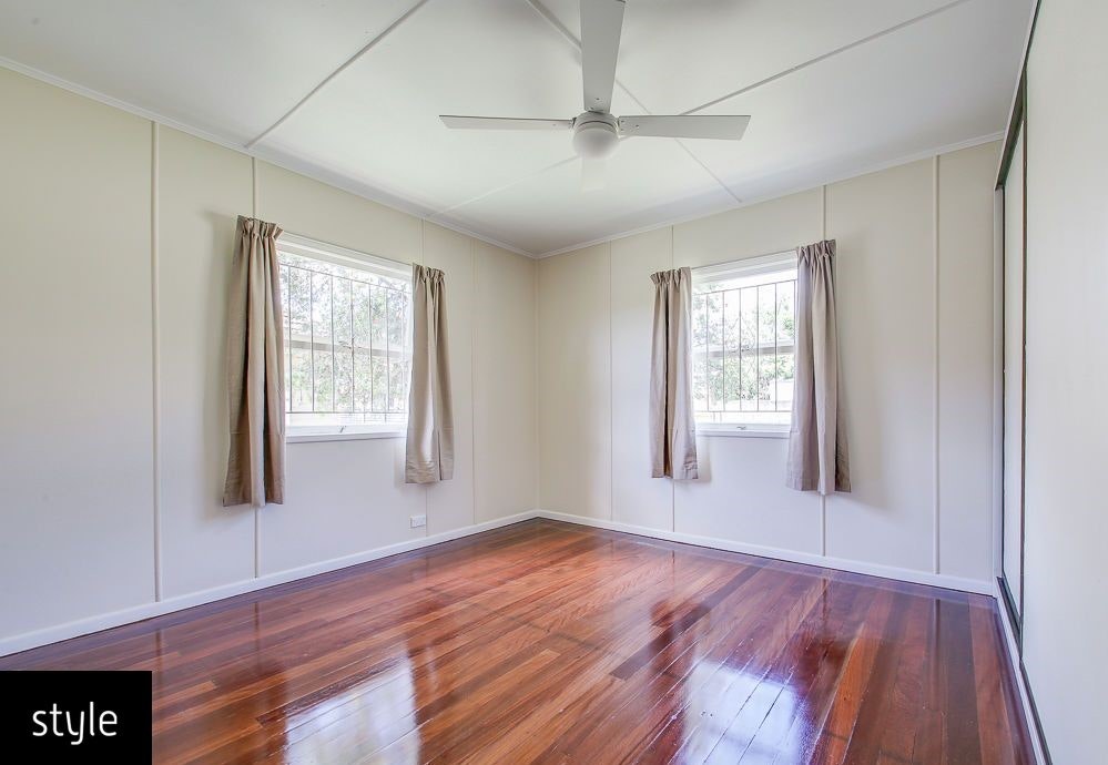 Image of corner
