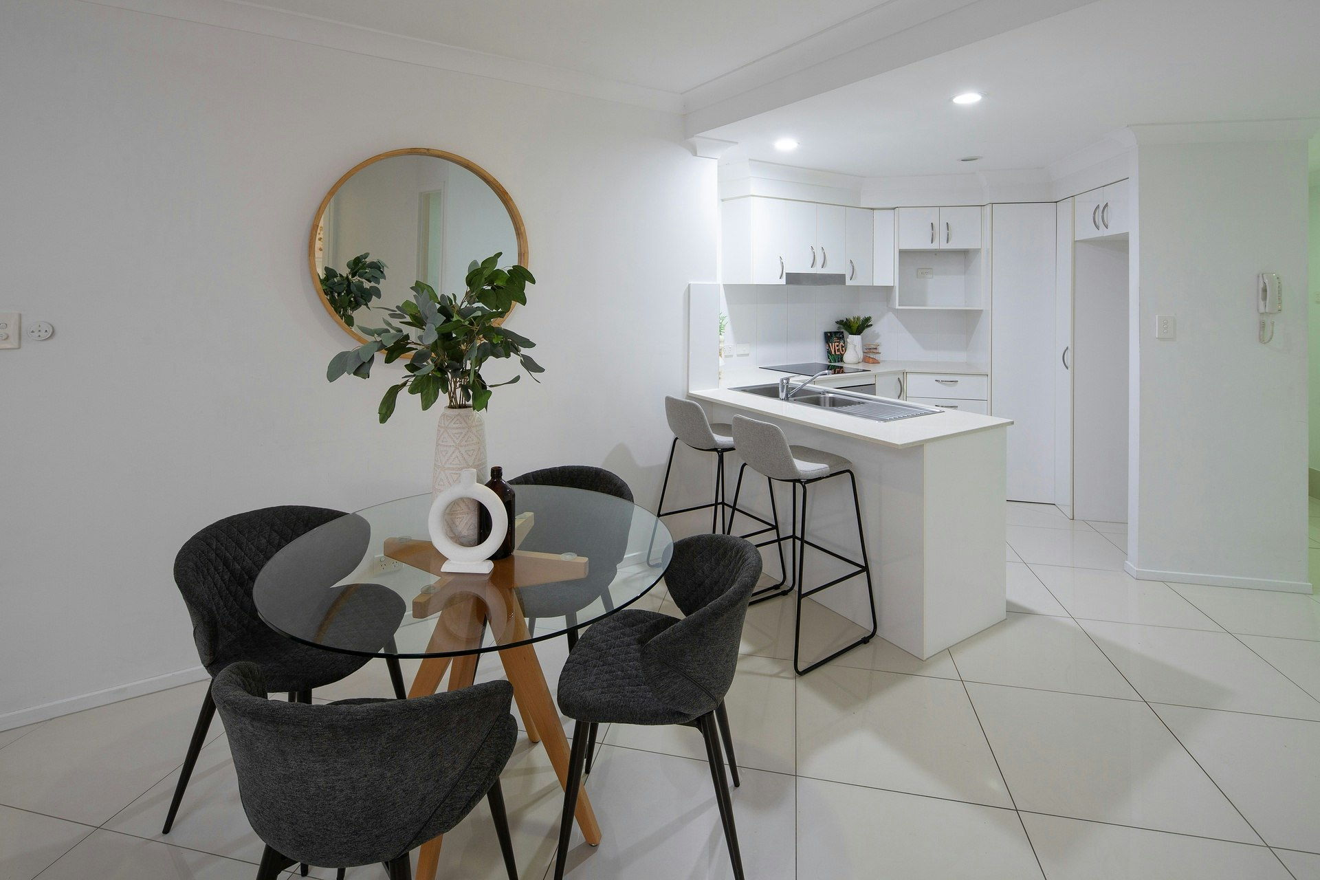 Image of dining room