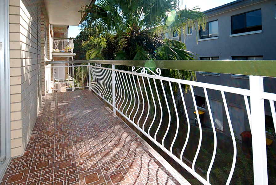 railing