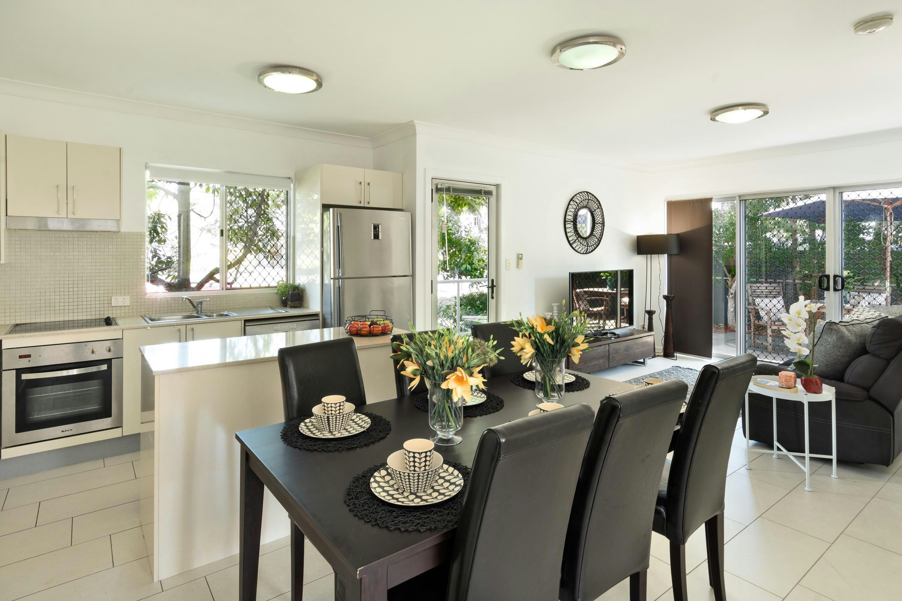 Image of dining room