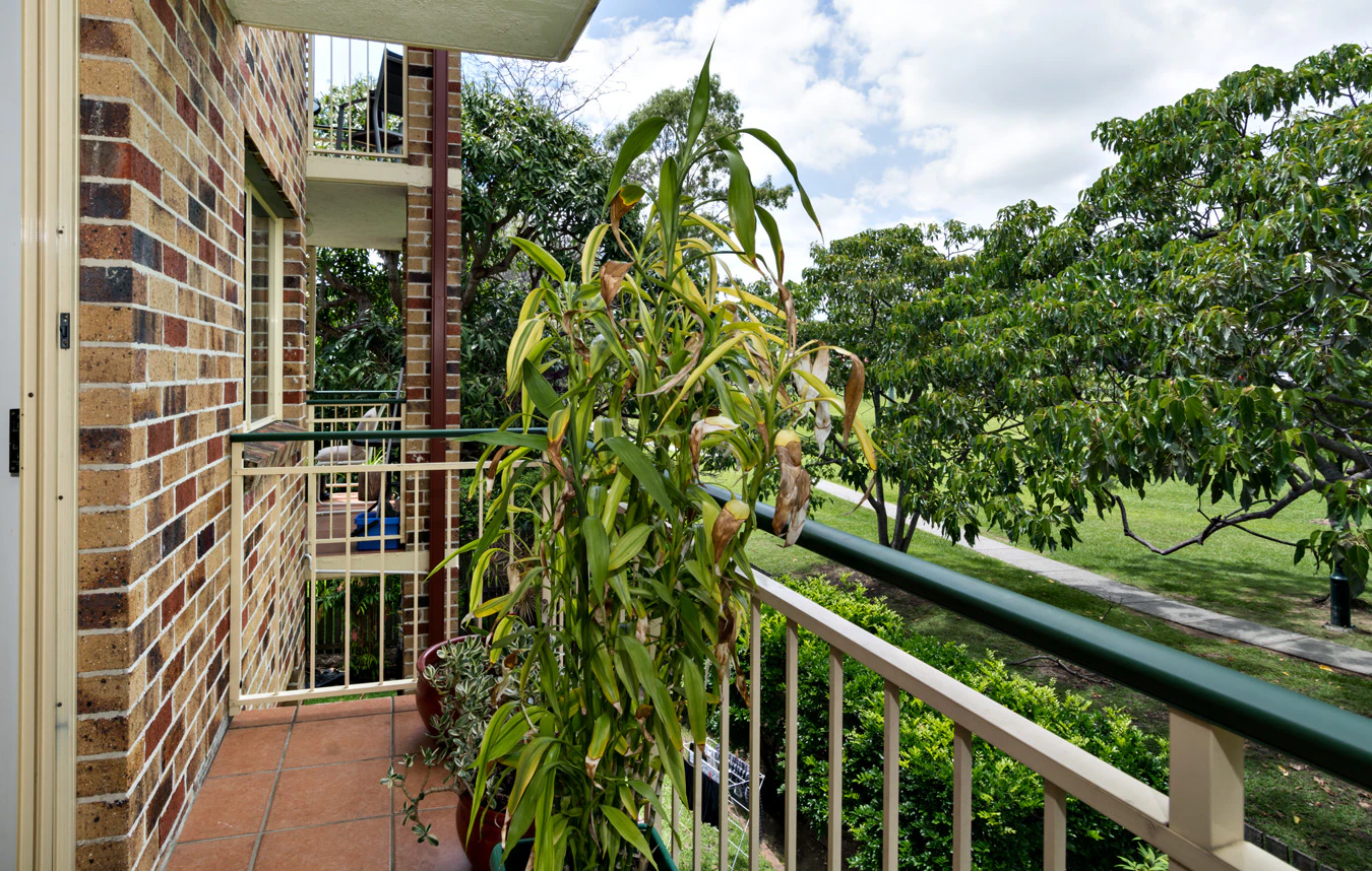 railing
