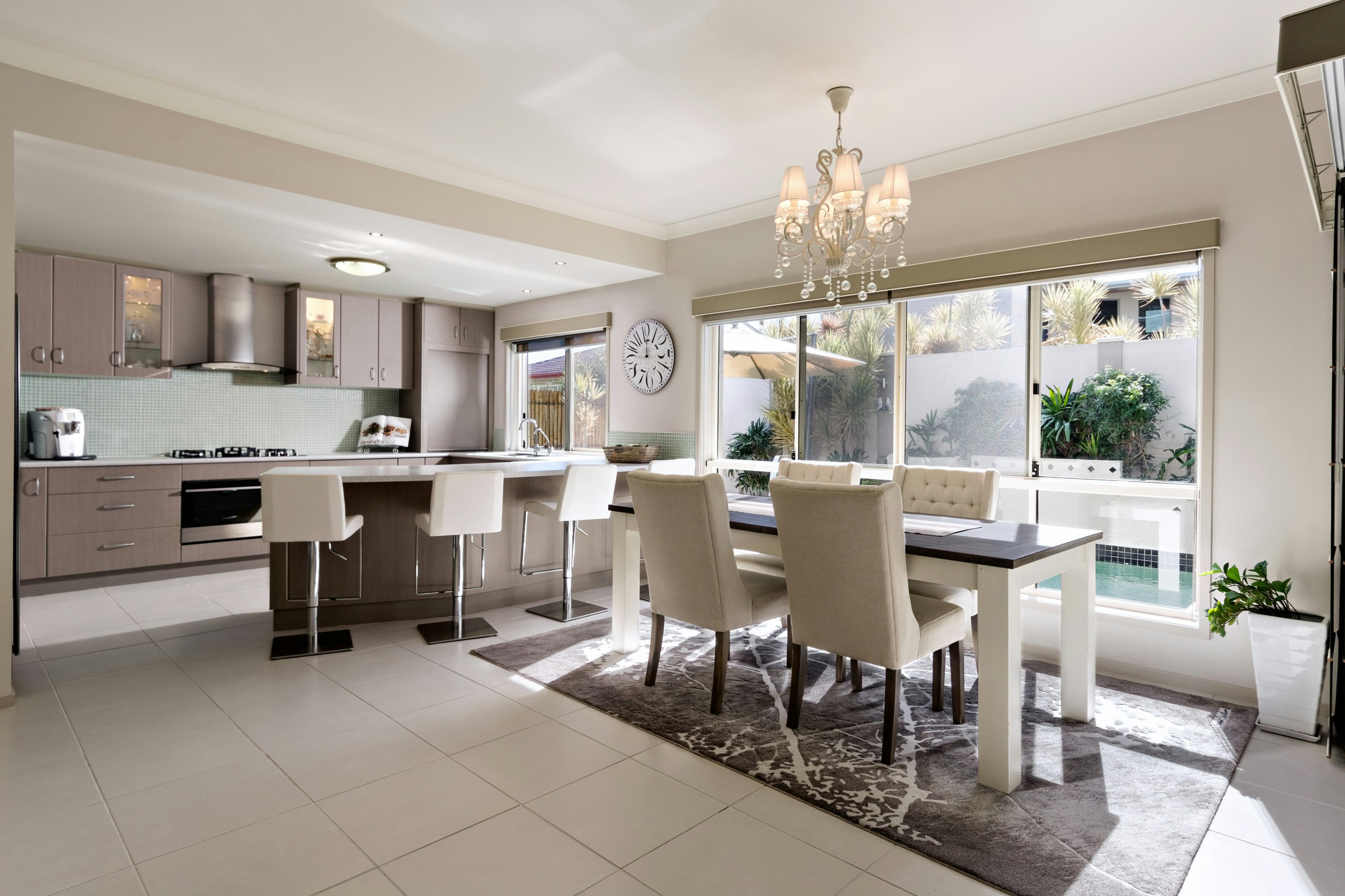 Image of dining room