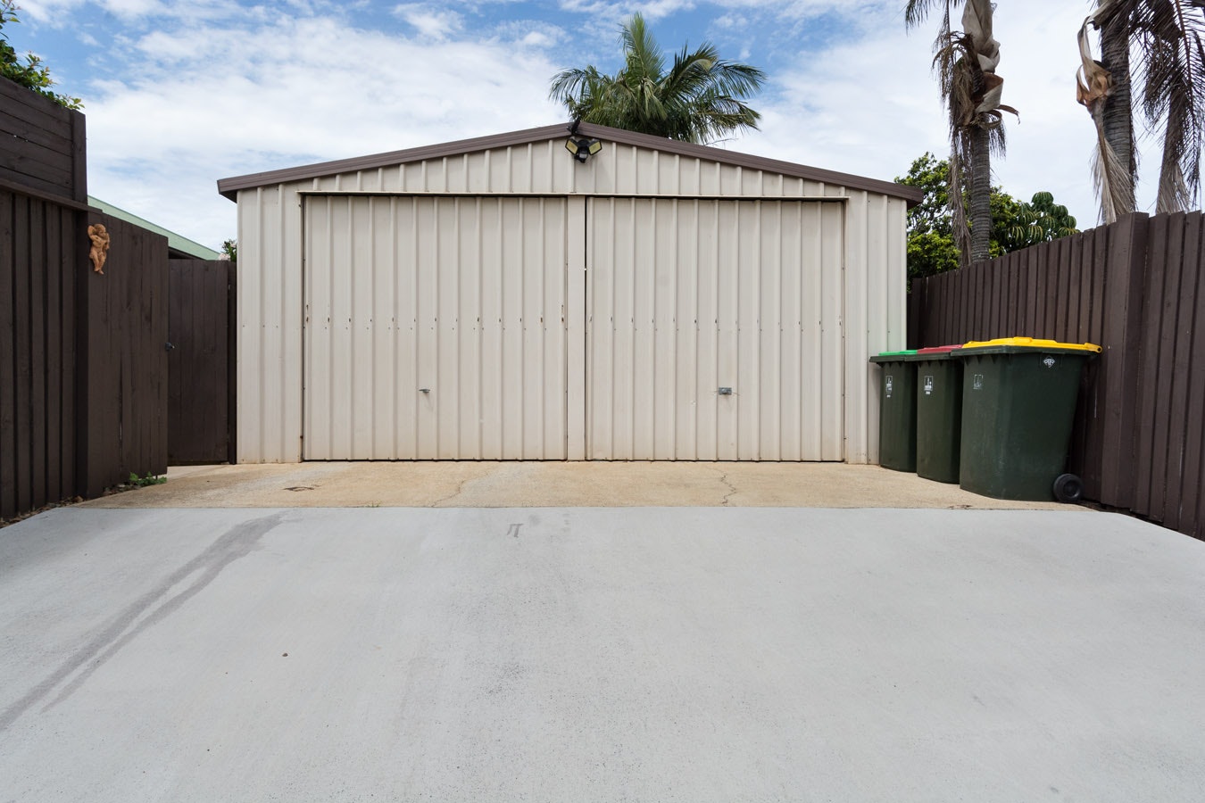 Image of garage