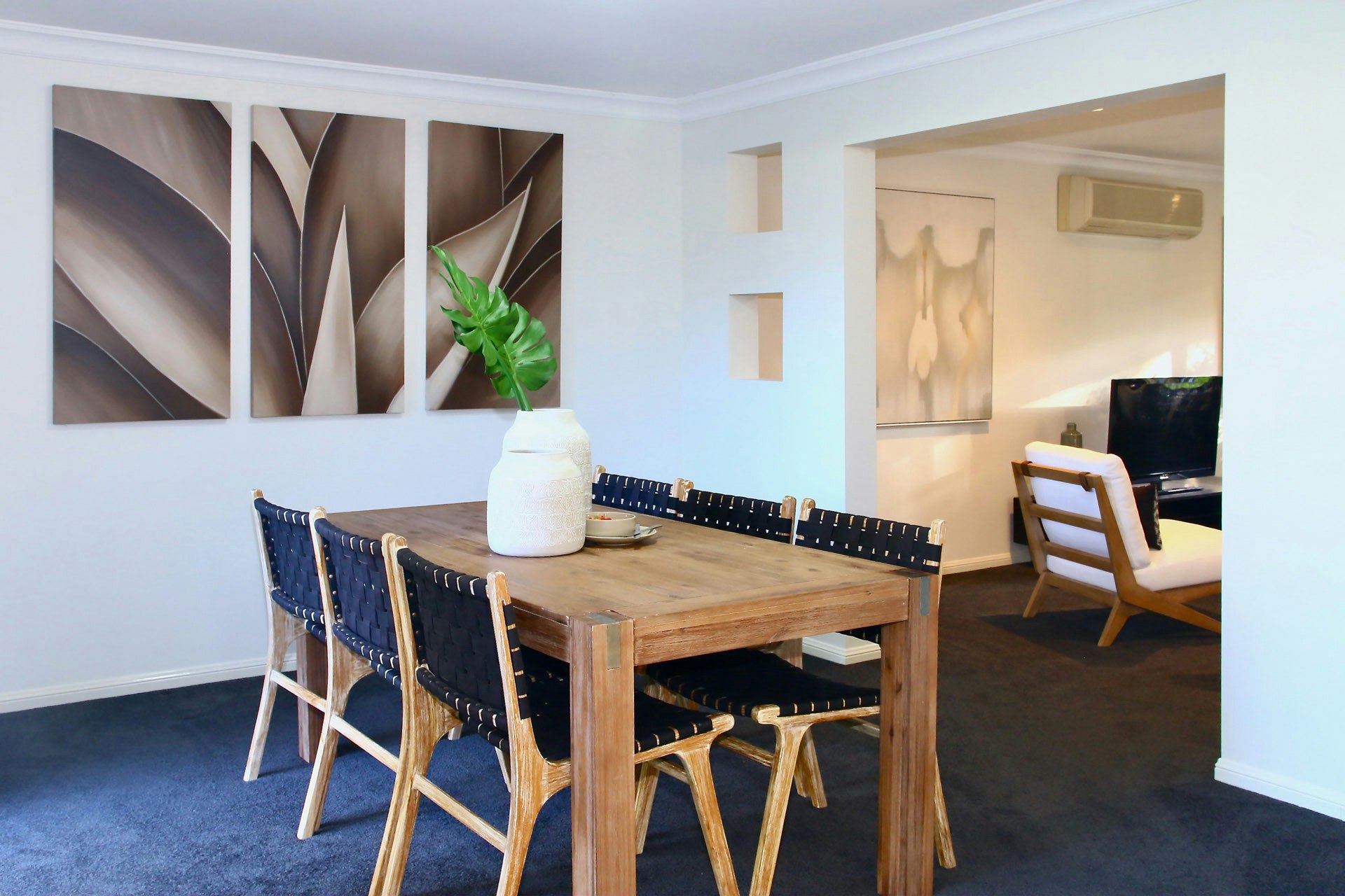 Image of dining room
