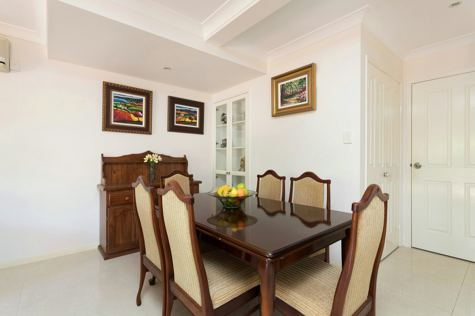 Image of dining room