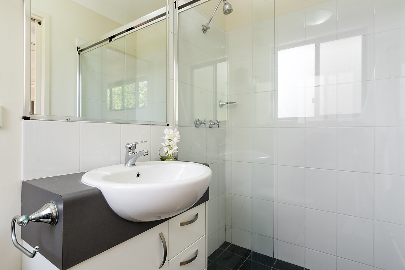 Image of basin