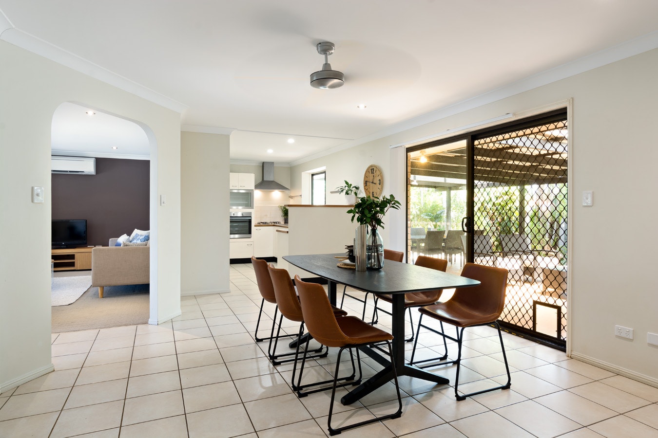 Image of dining room