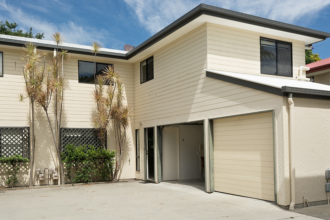 Image of garage
