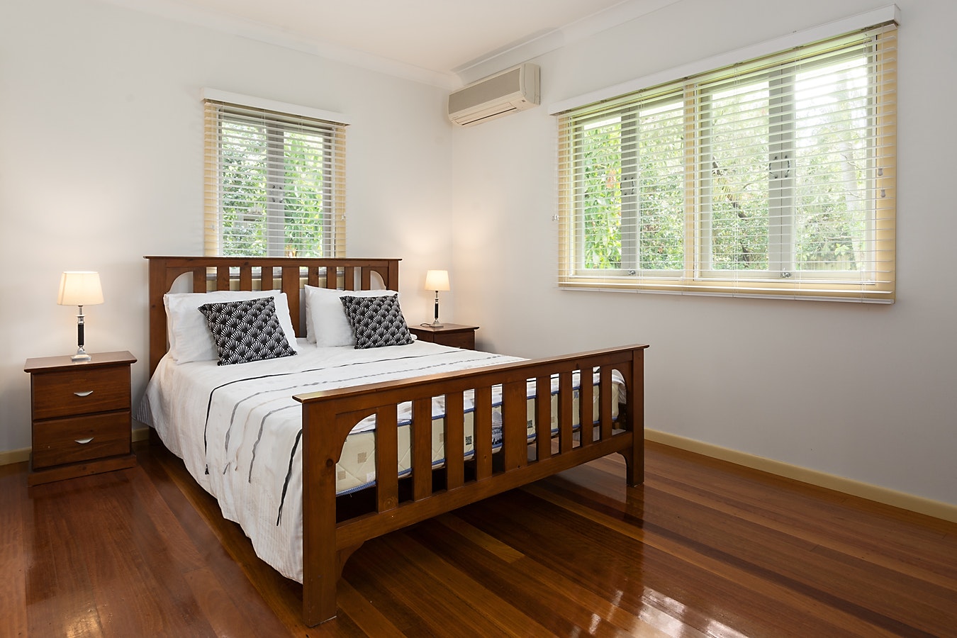 Image of hardwood