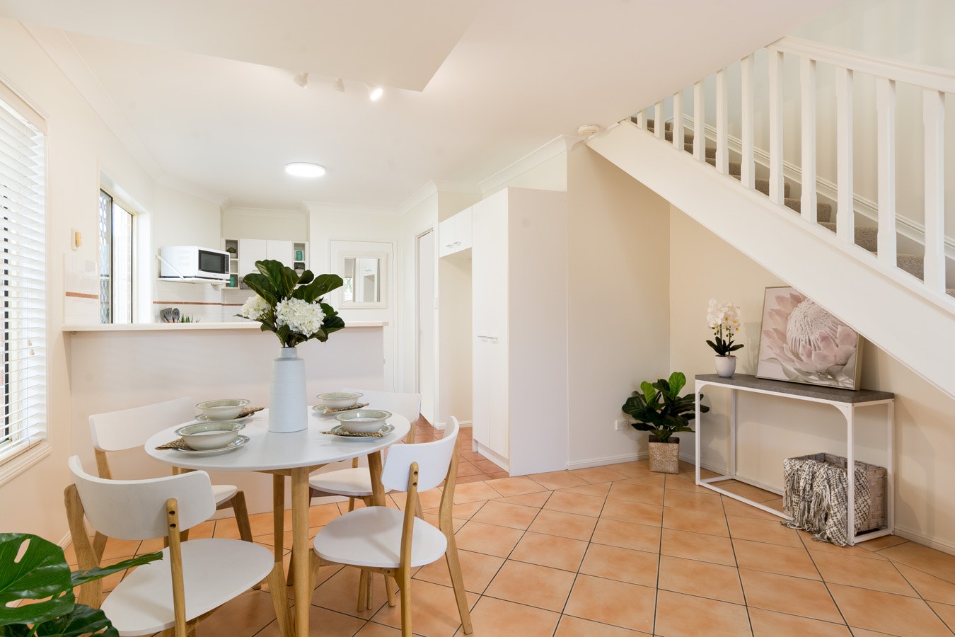 Image of dining room