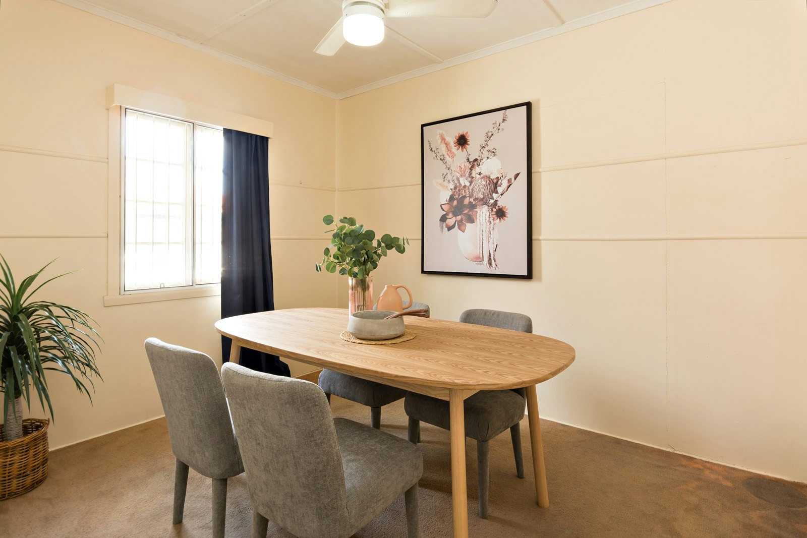 Image of dining room