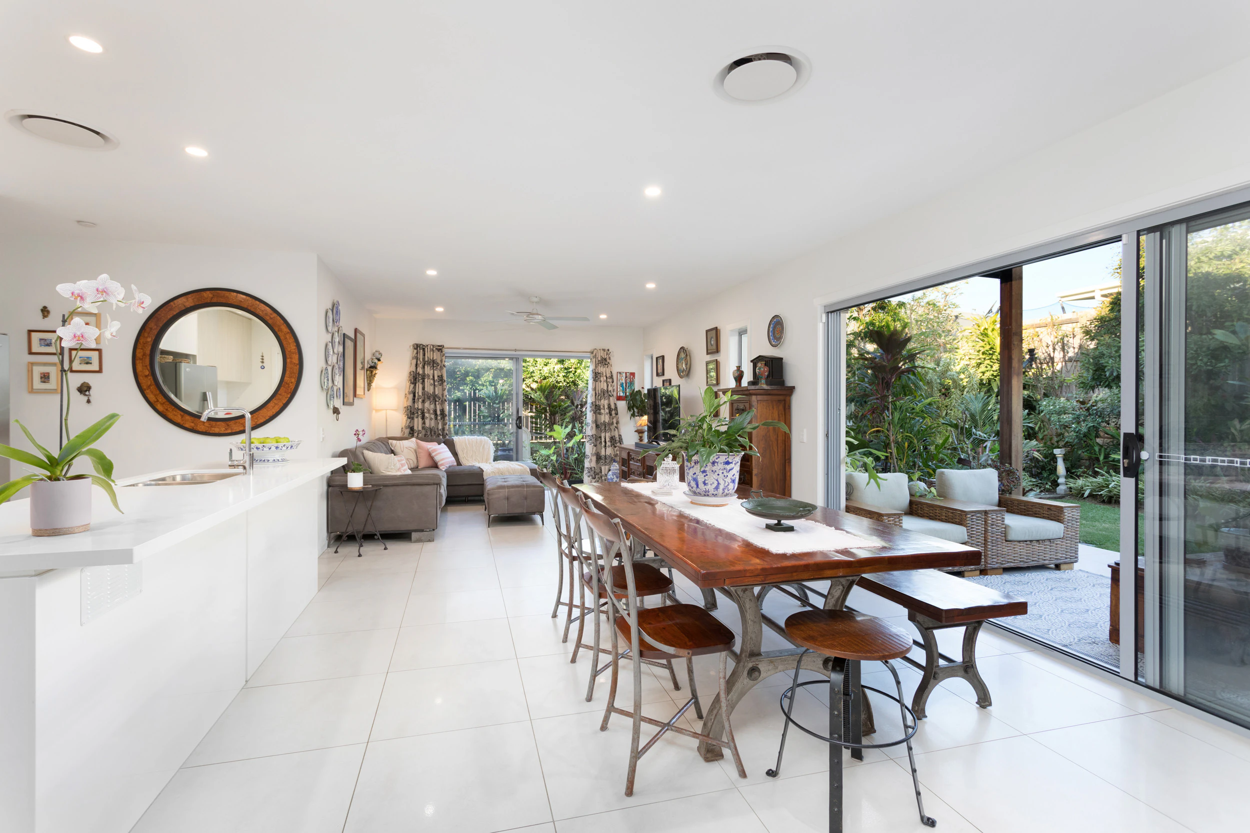 dining room