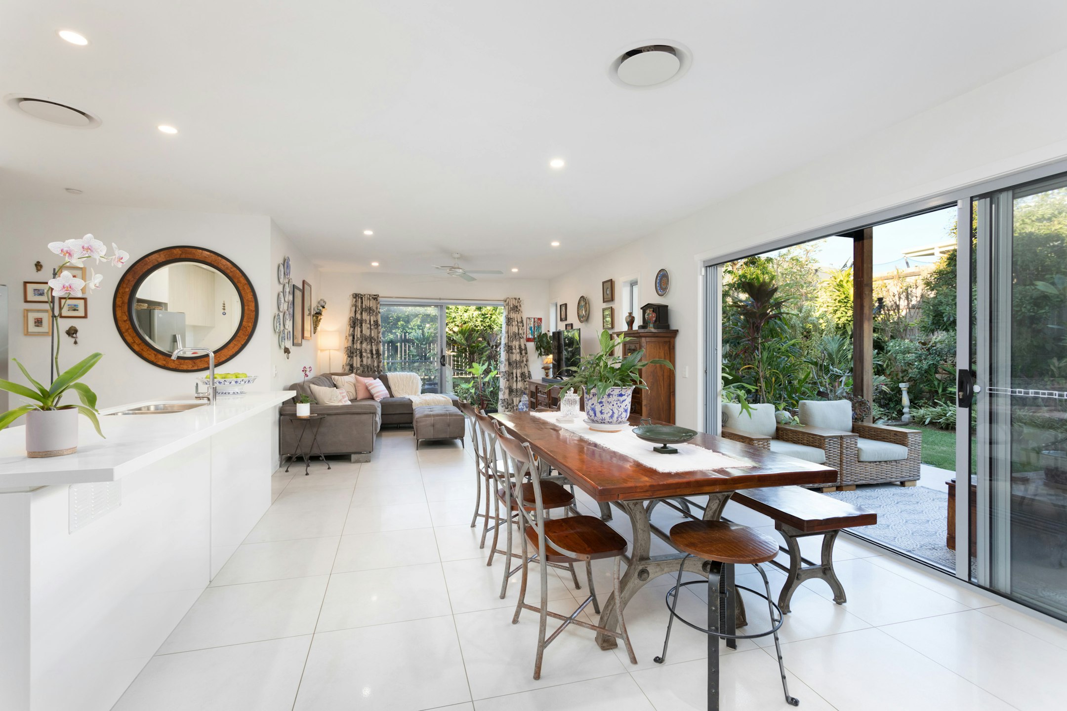 dining room