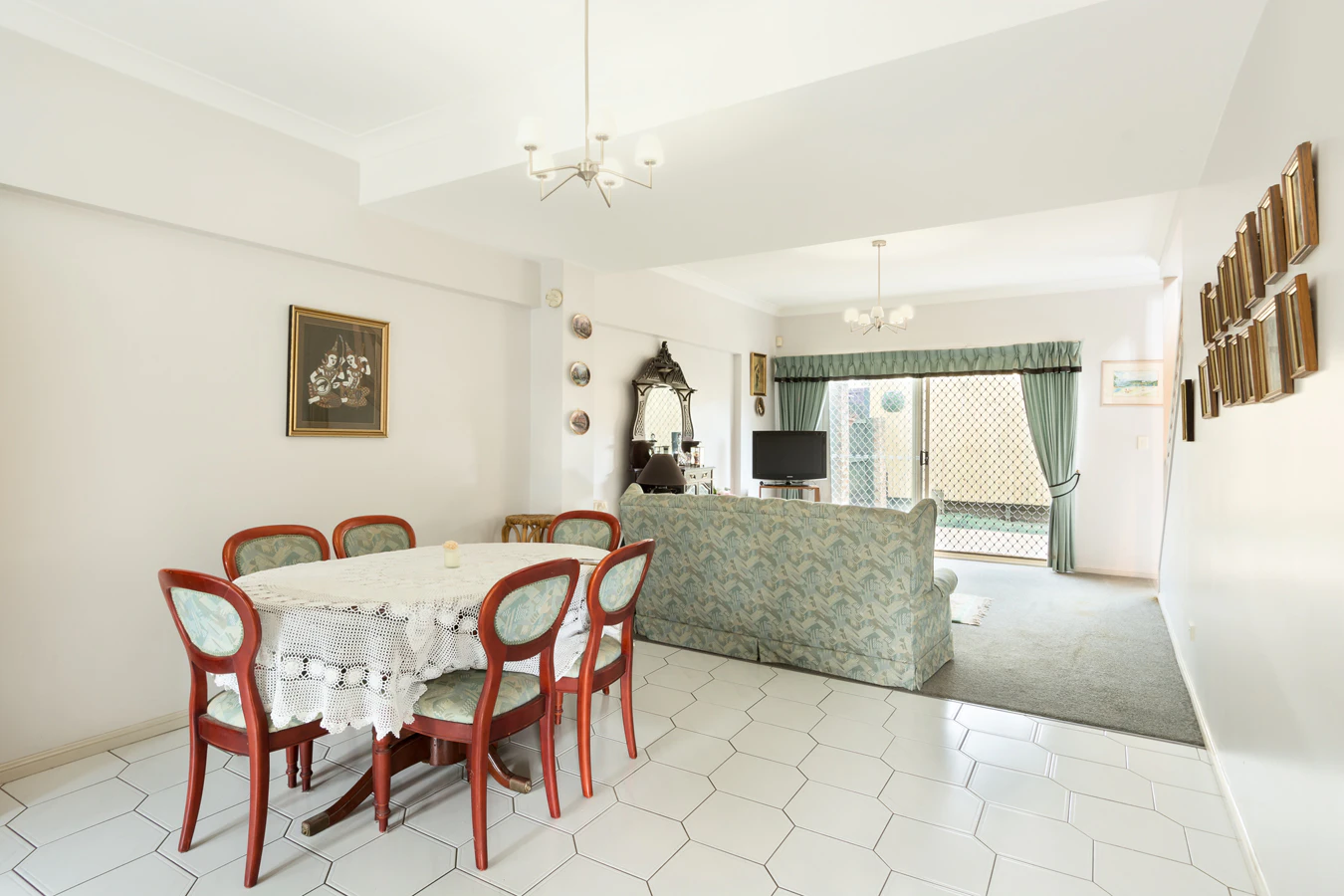 dining room