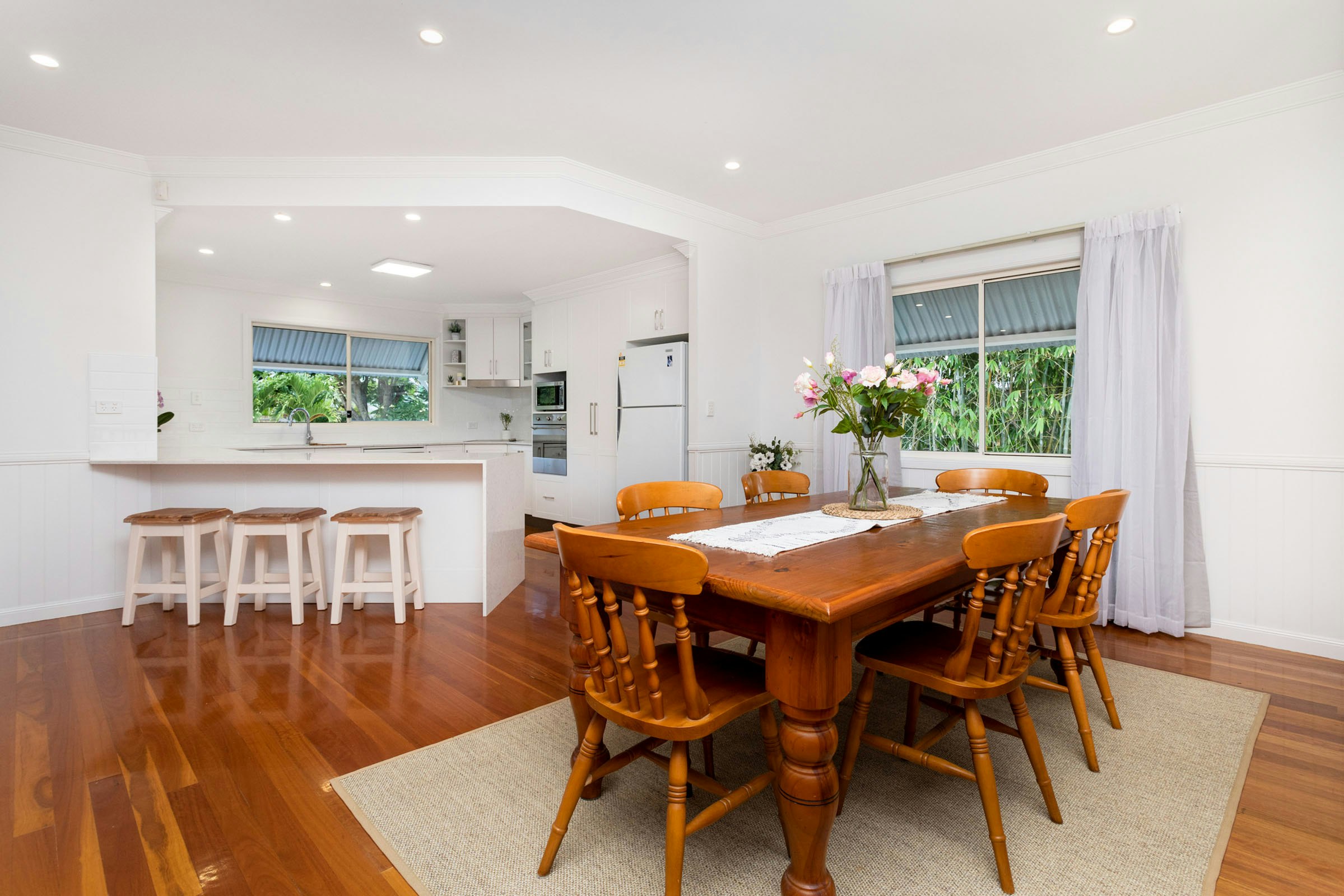 Image of dining room