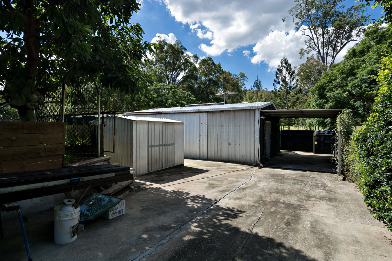 Image of garage