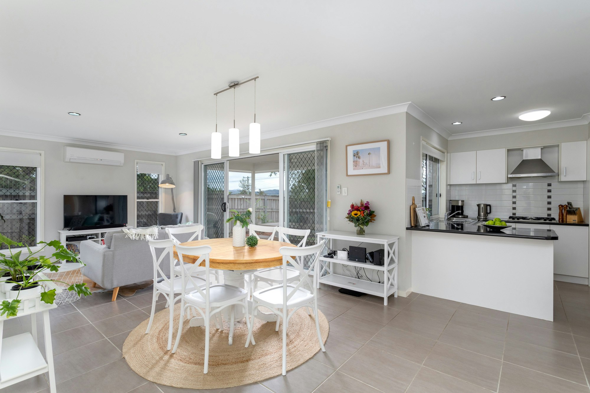 Image of dining room