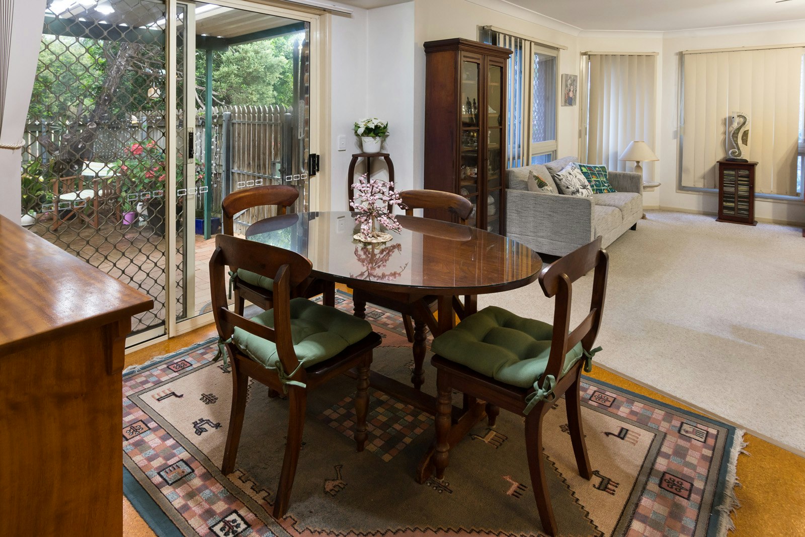 Image of dining room