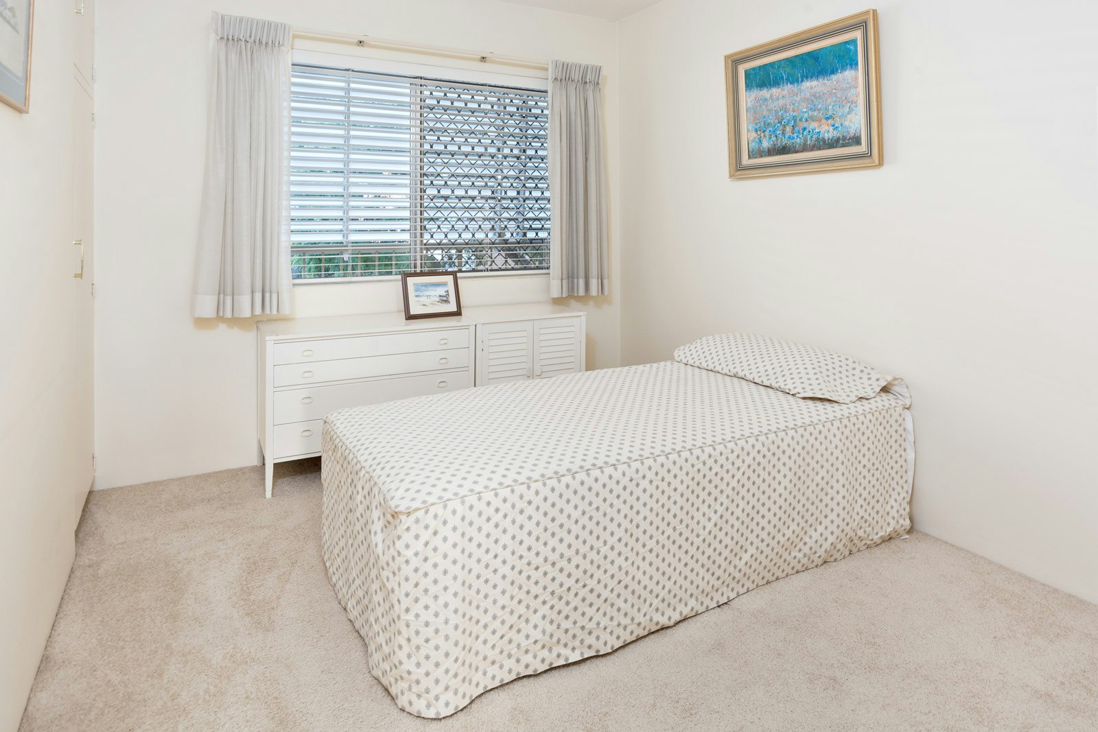 Image of corner