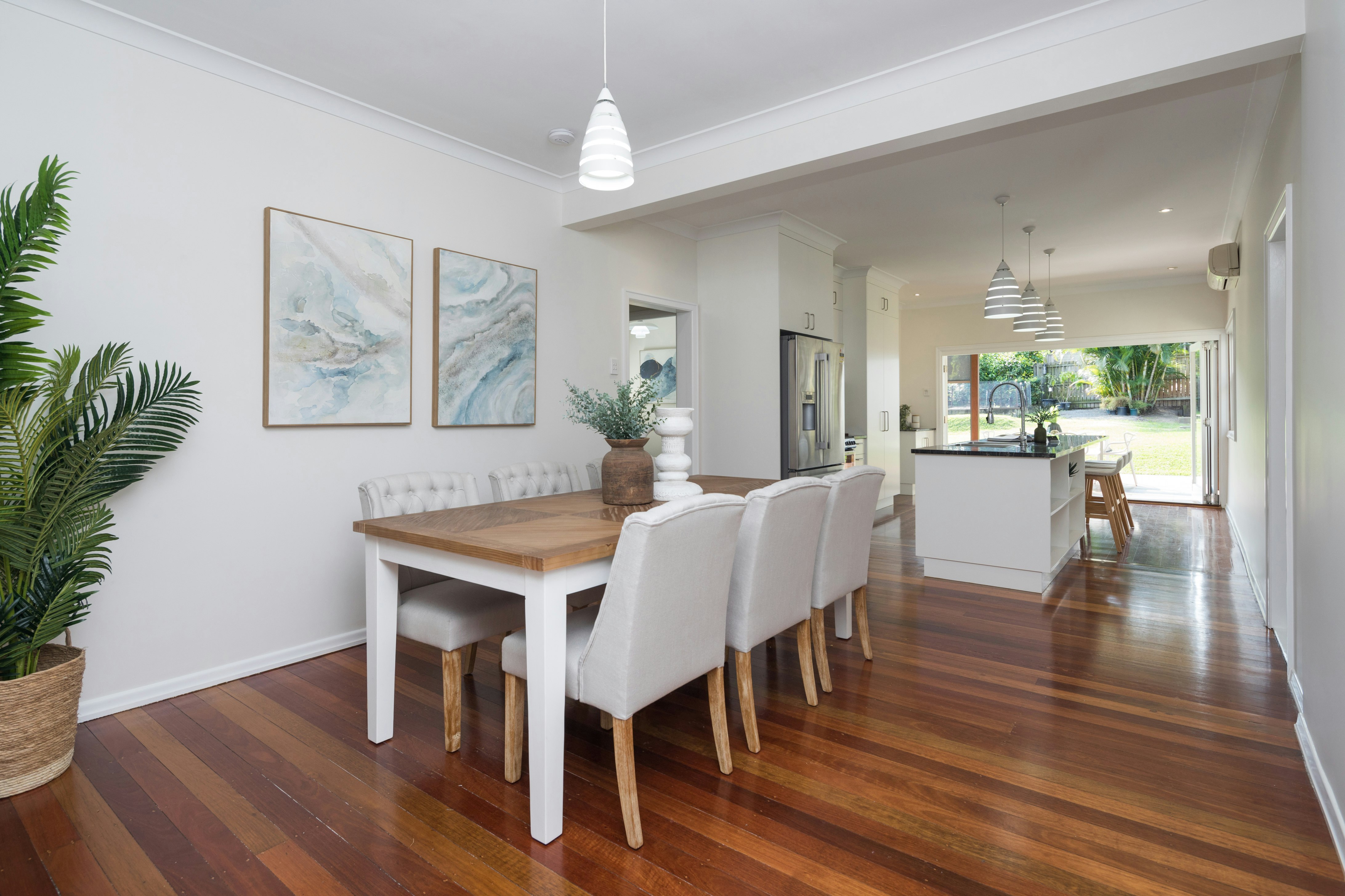 Image of dining room