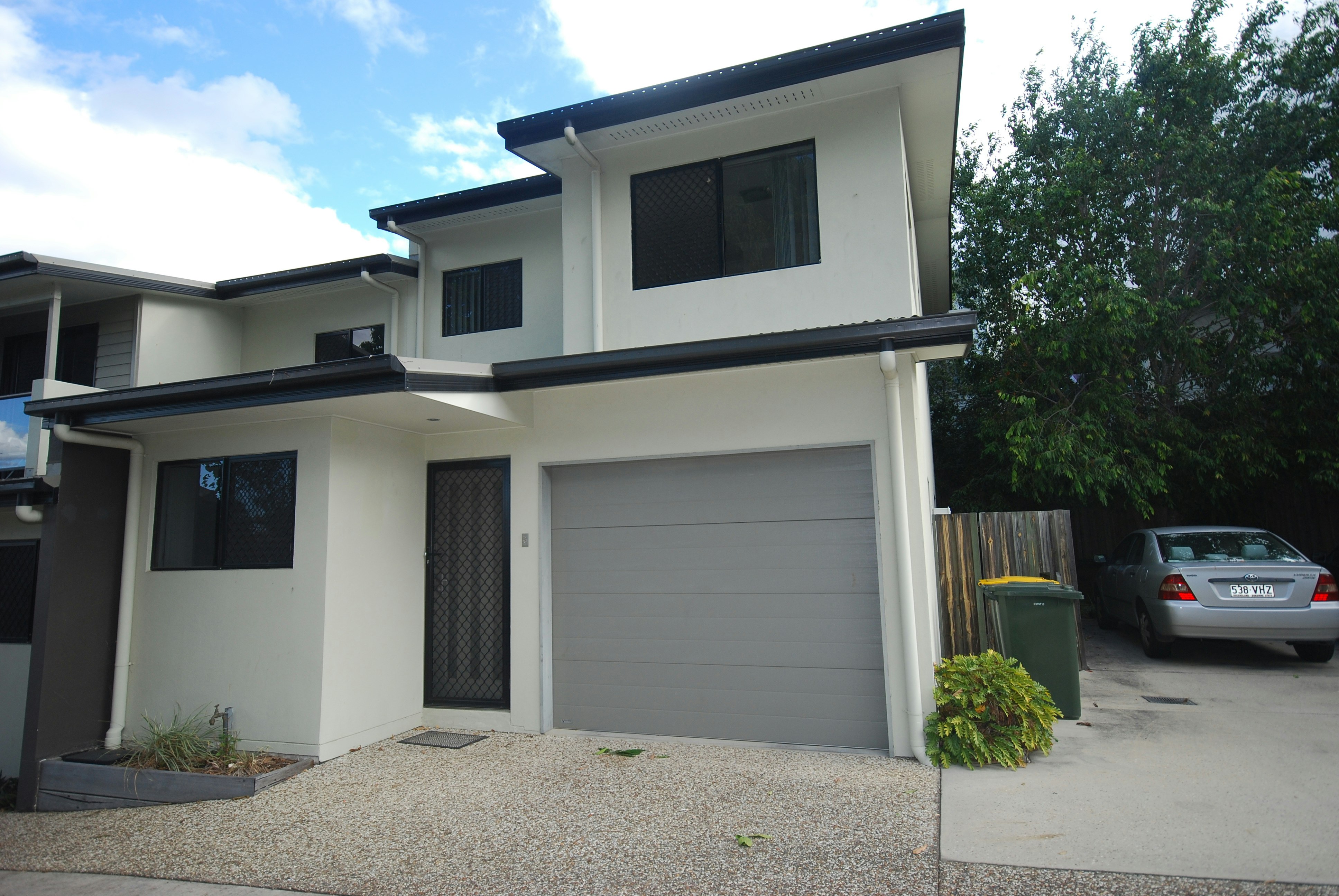 Image of garage