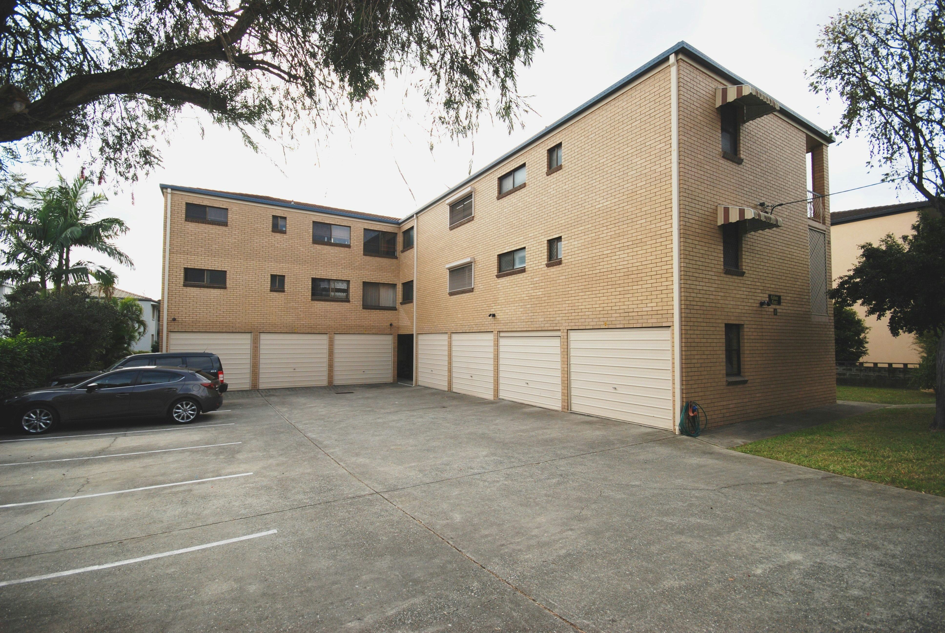 Image of garage