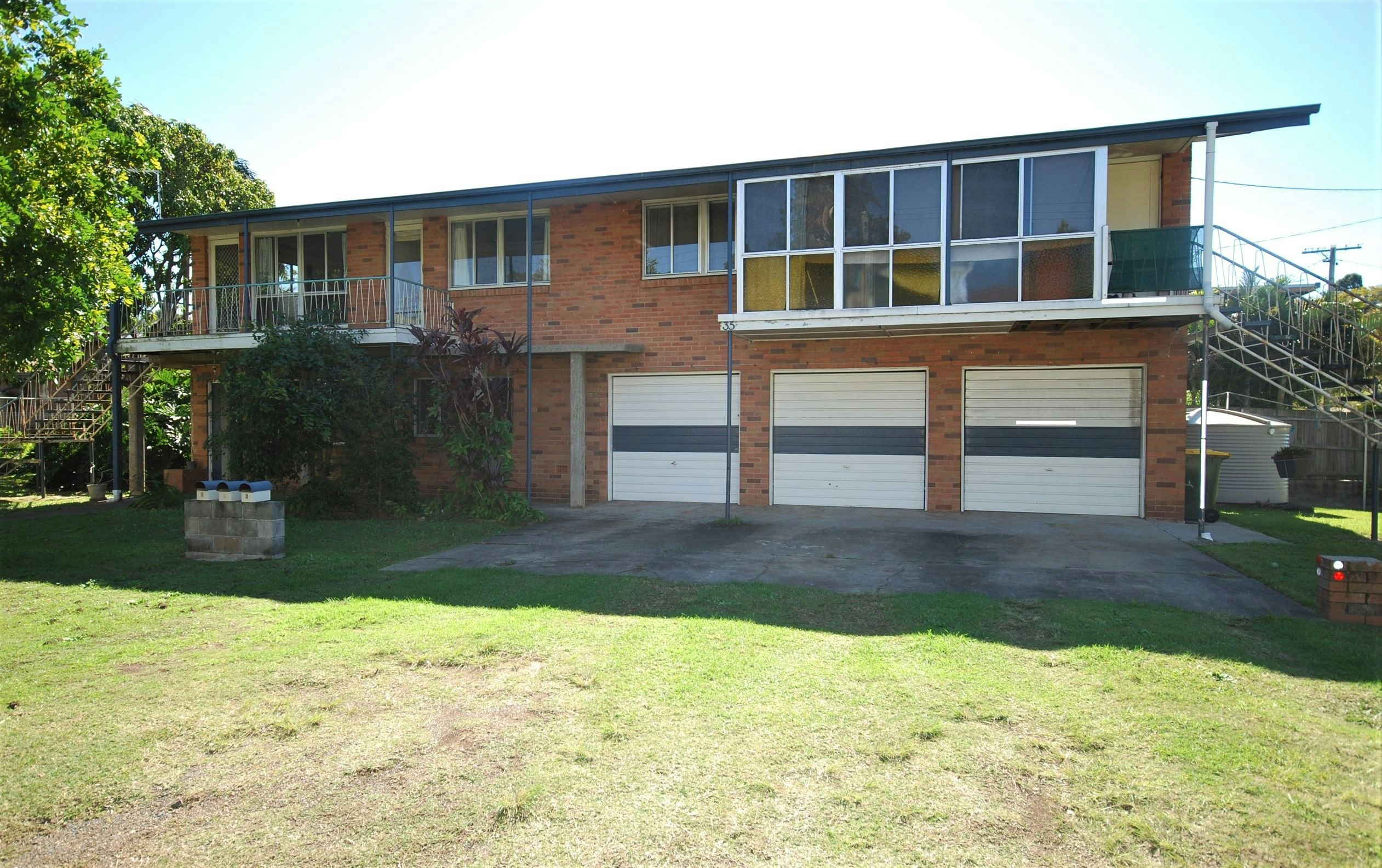 Image of garage