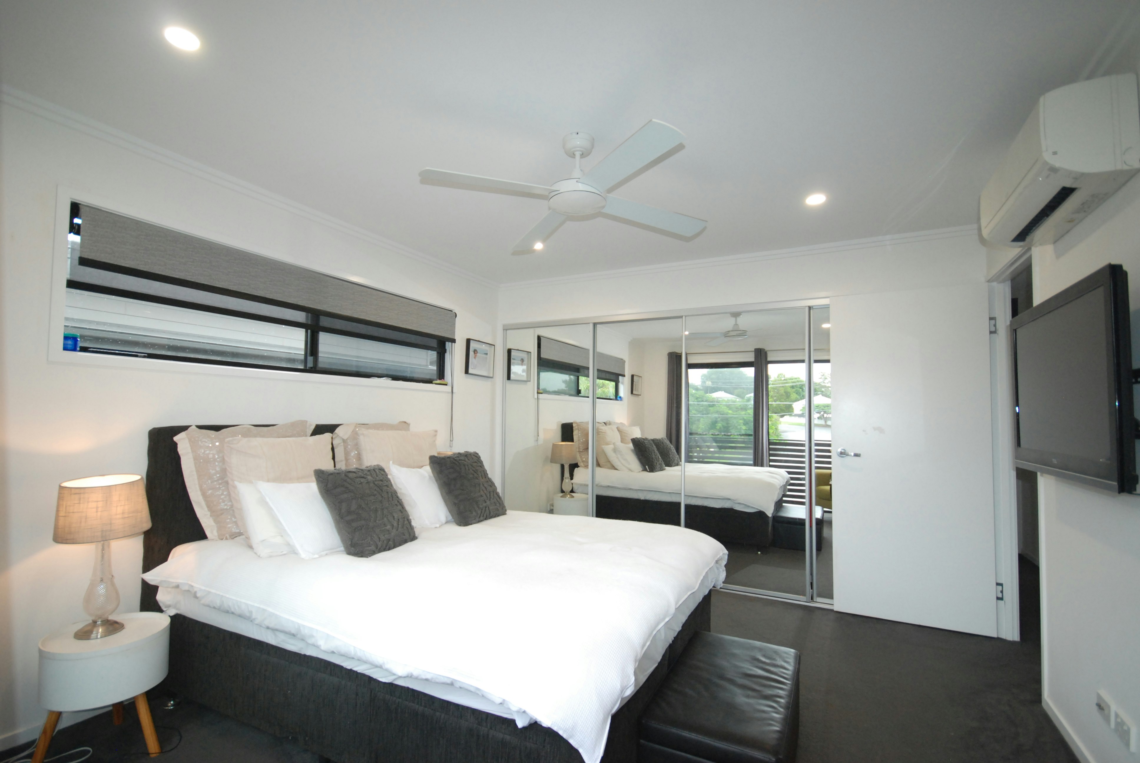 Image of ceiling fan