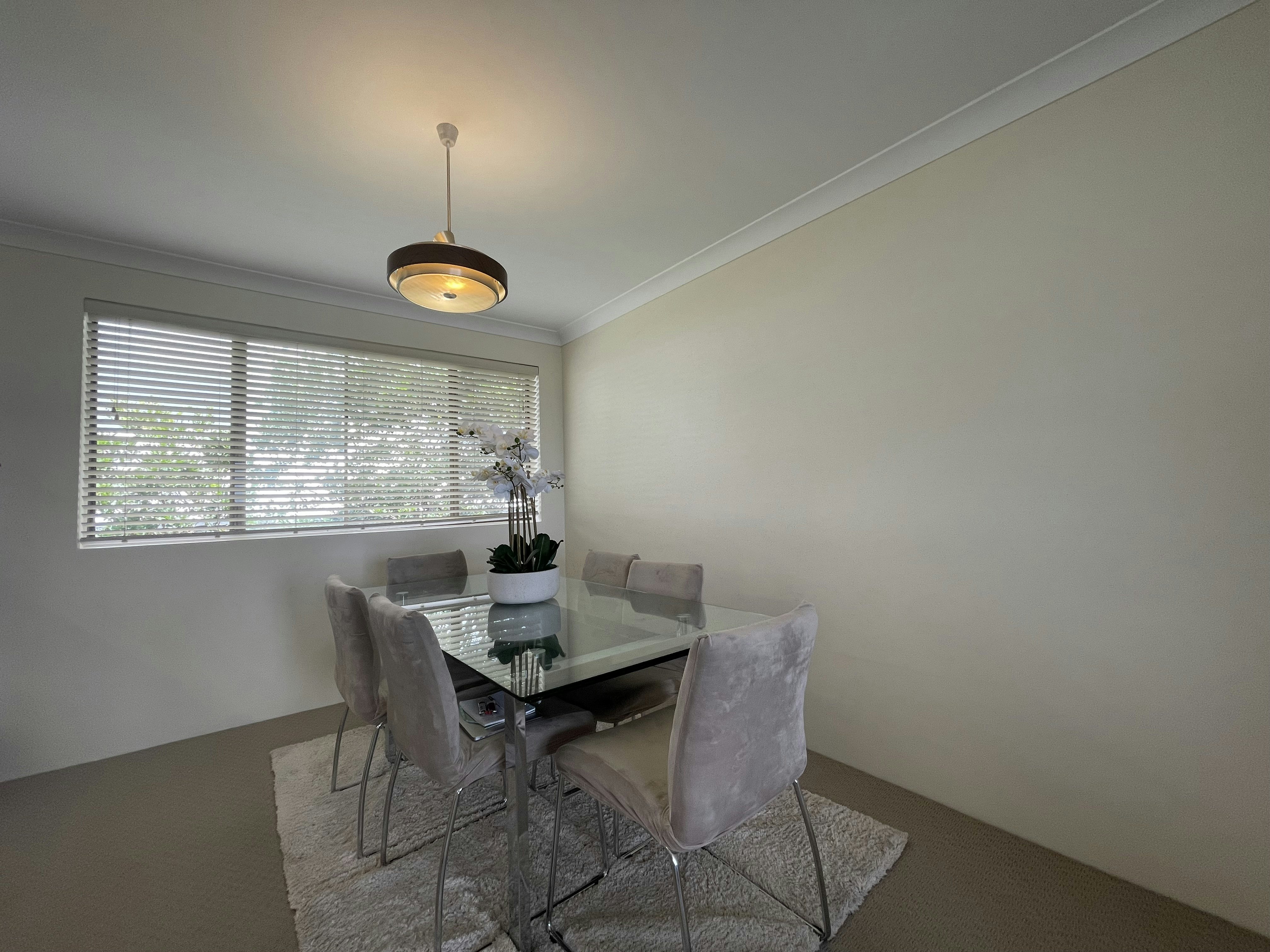 Image of dining room
