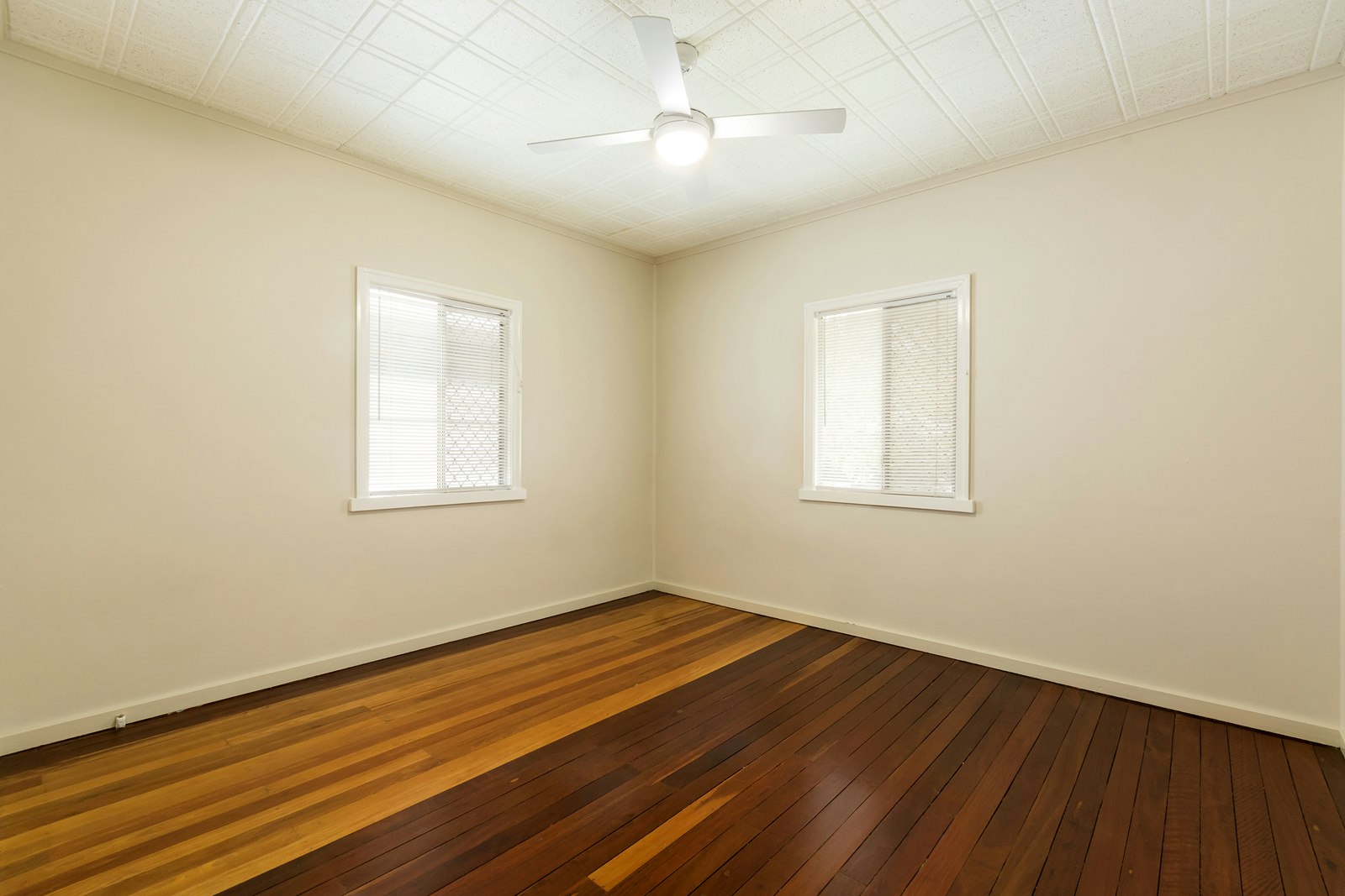 Image of corner