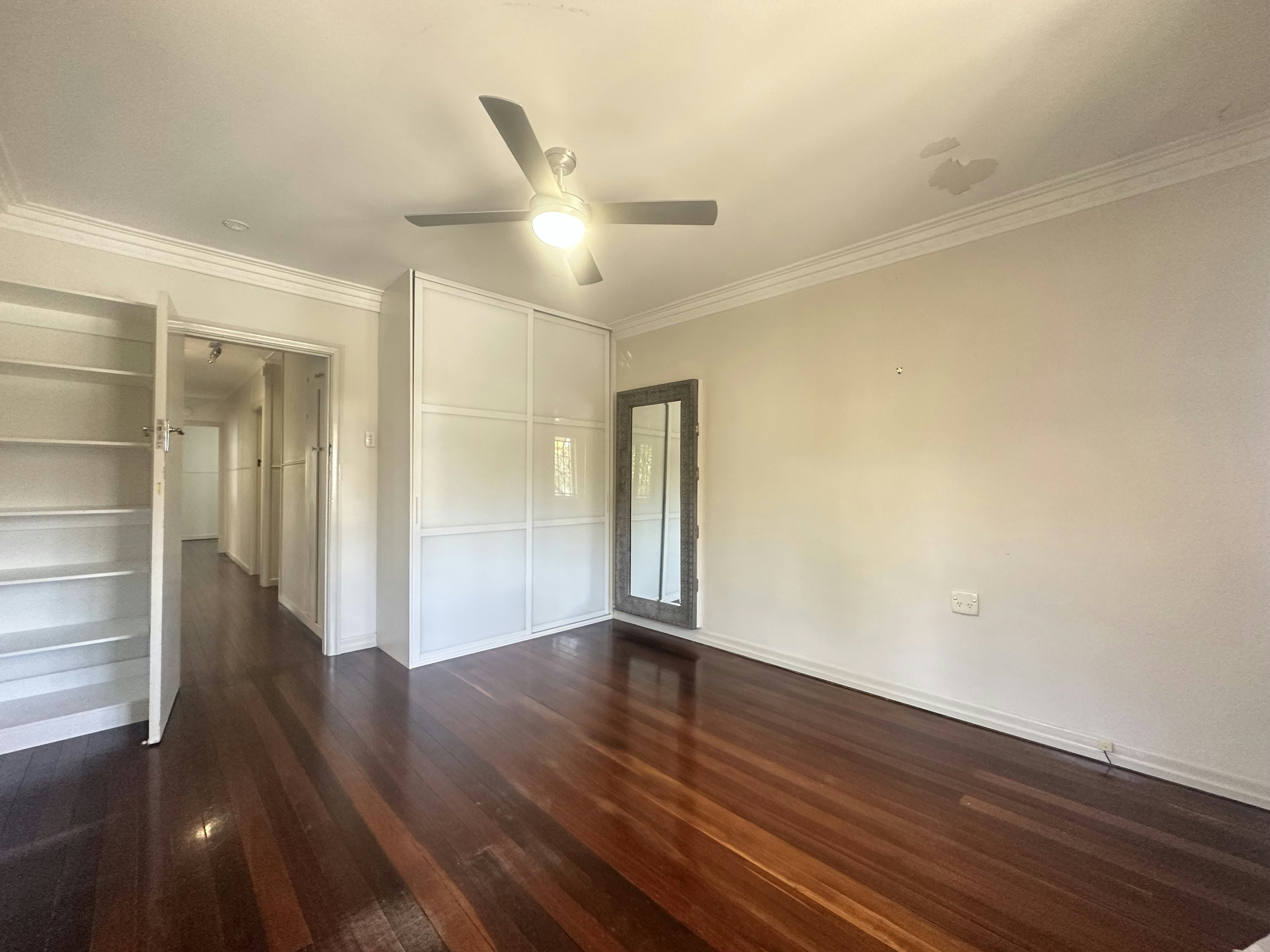 Image of floor