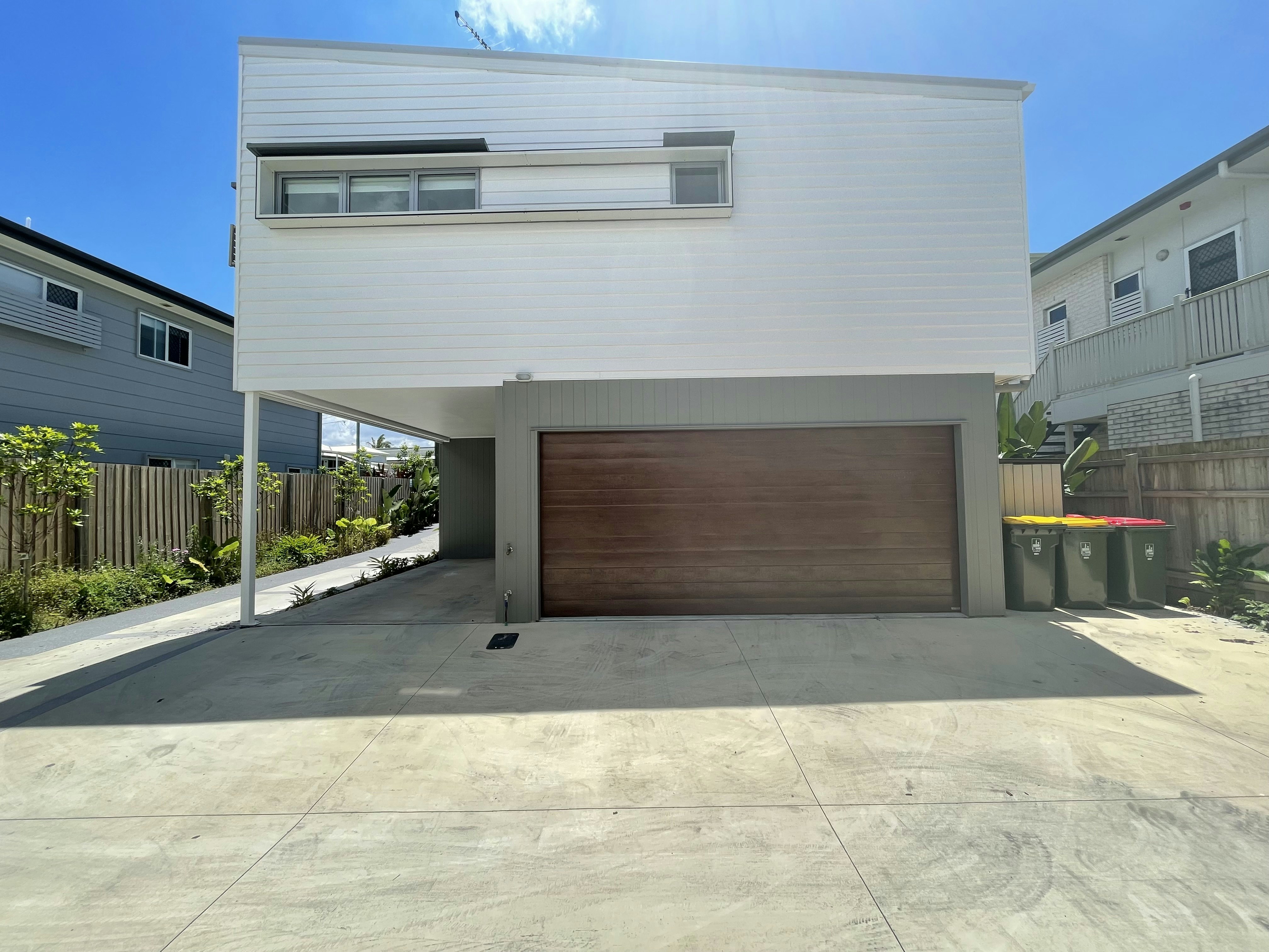 Image of garage