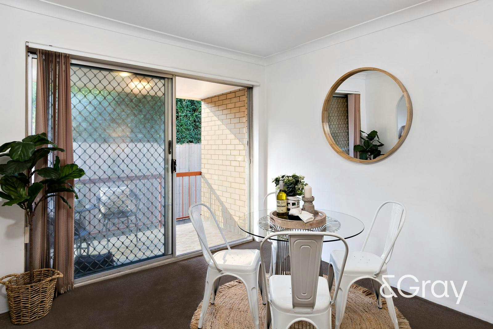 Image of dining room