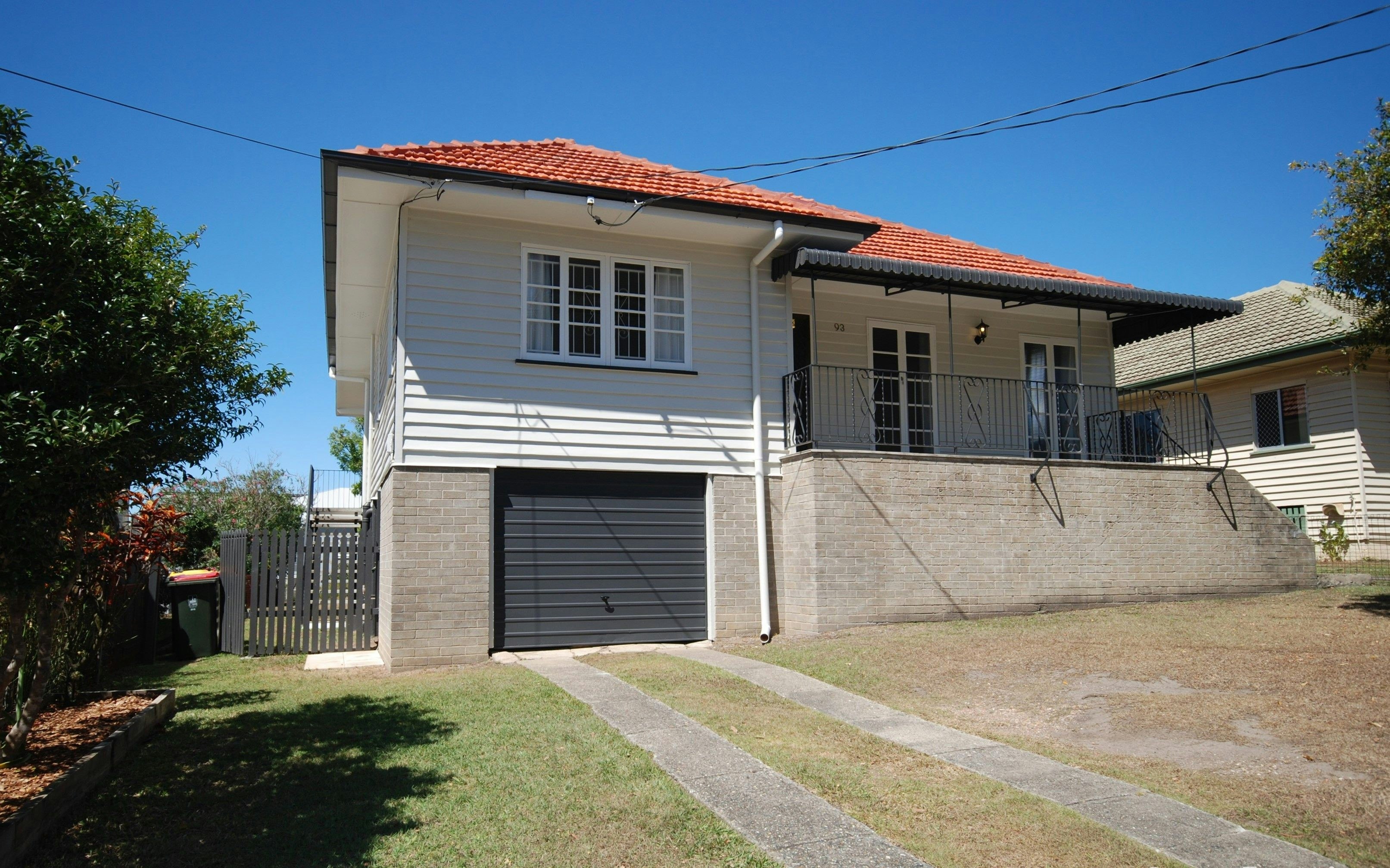 Image of garage