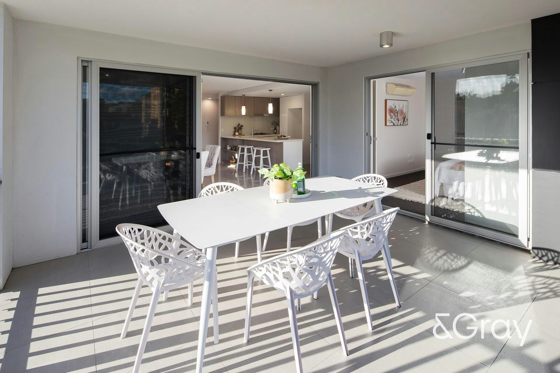Image of dining room