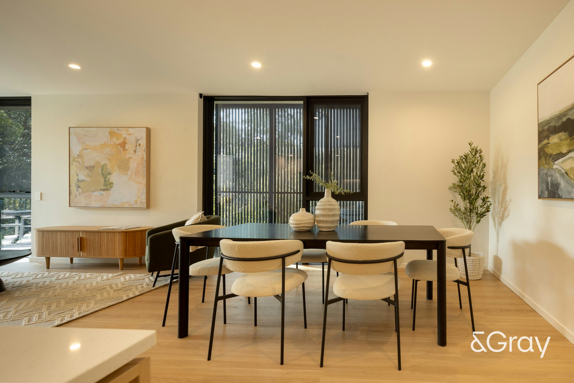 Image of dining room