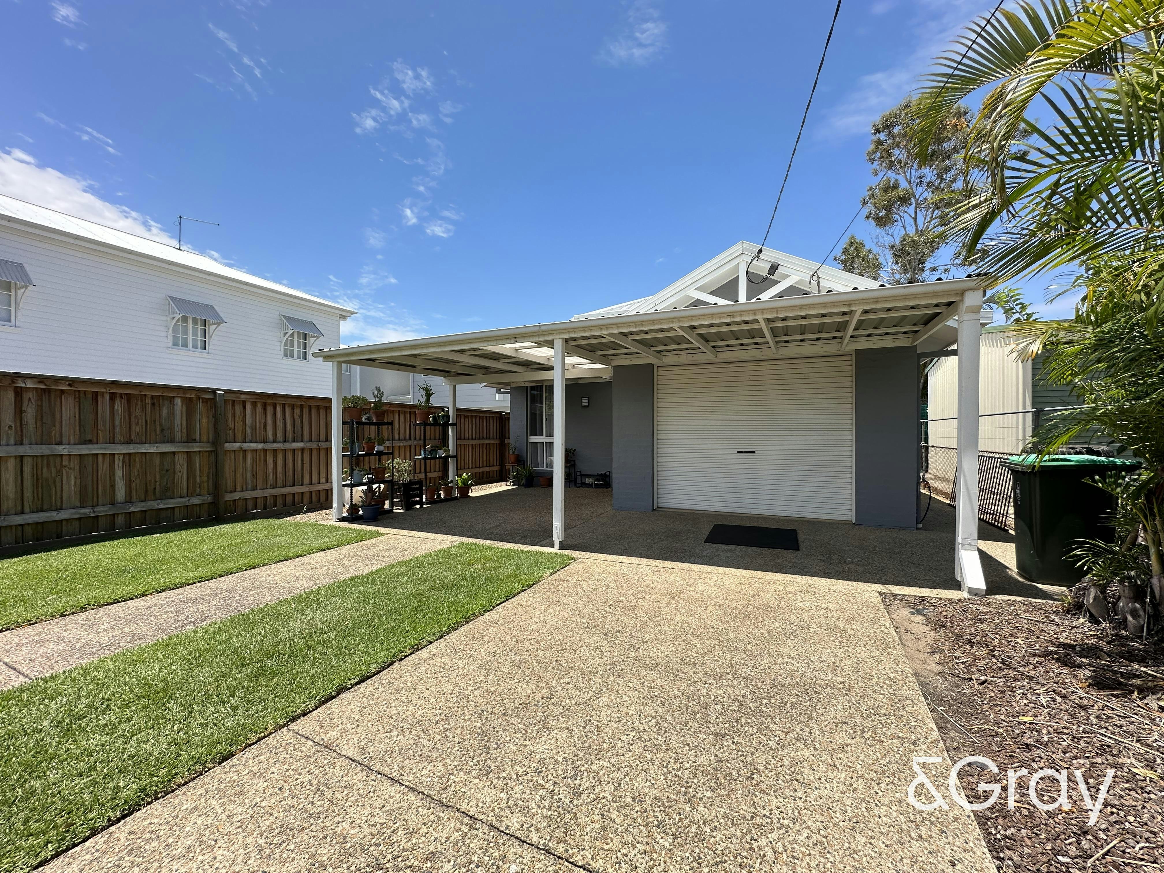Image of garage