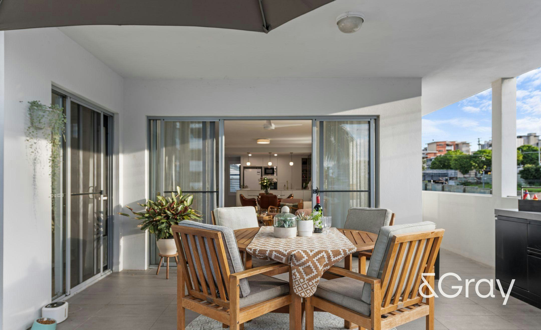 Image of dining room