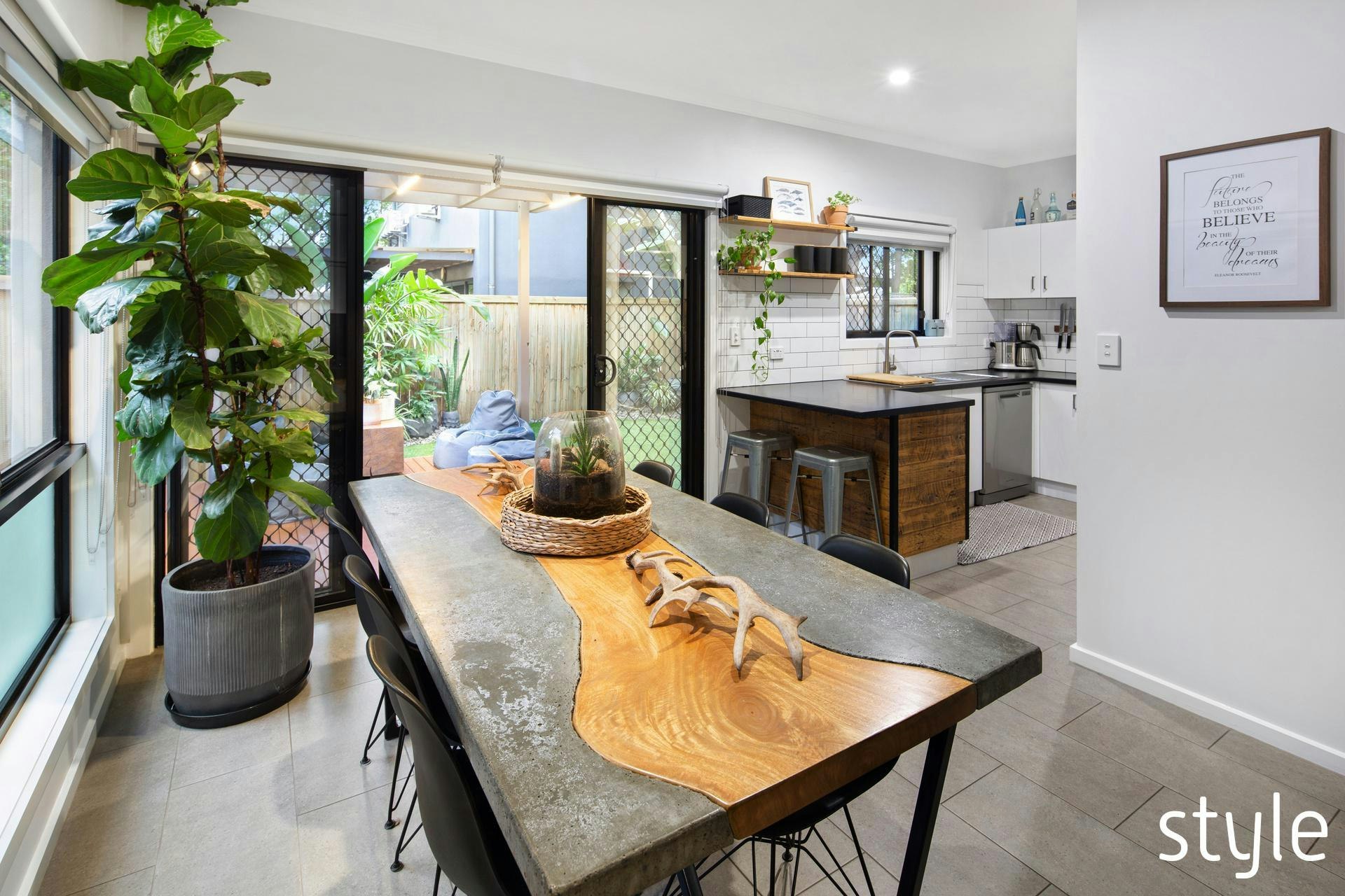 dining room