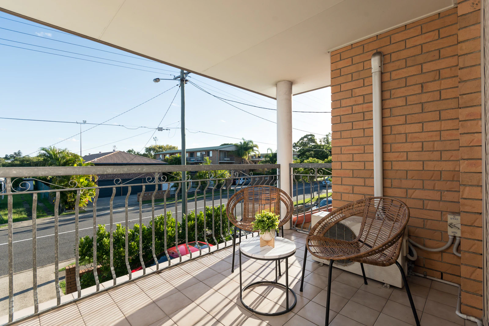 balcony