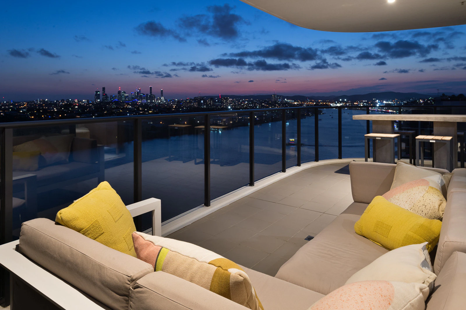 balcony