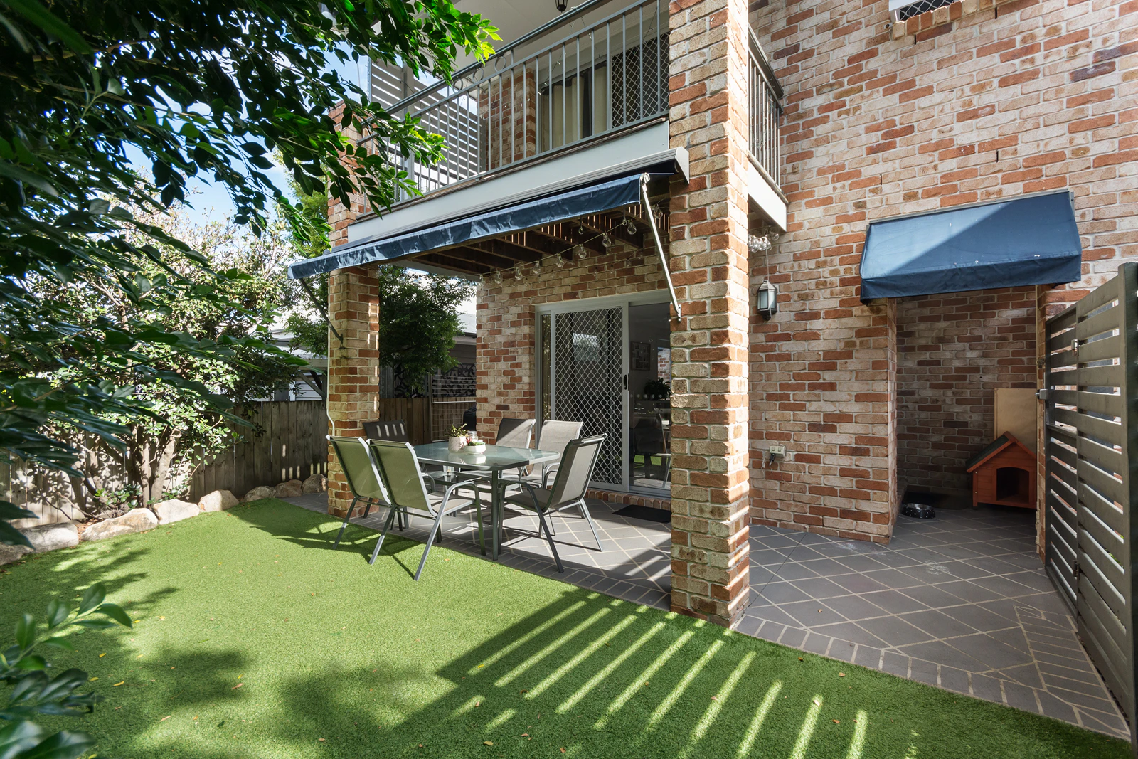 awning