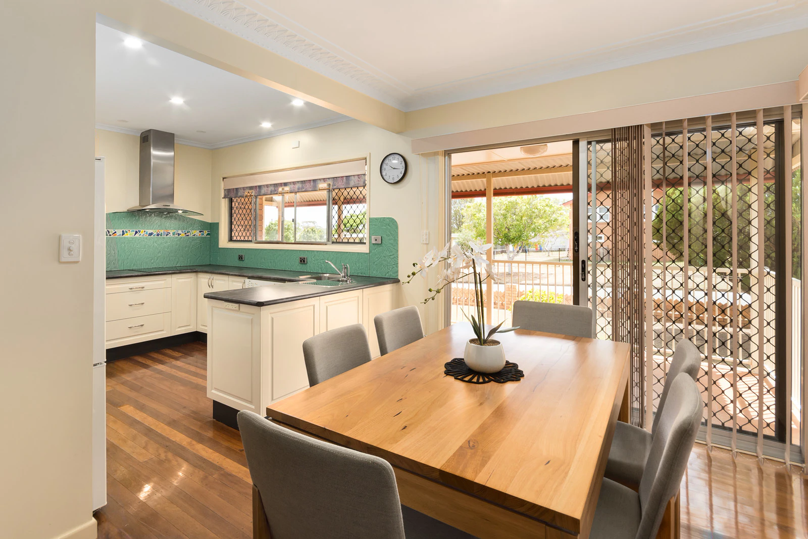 dining room