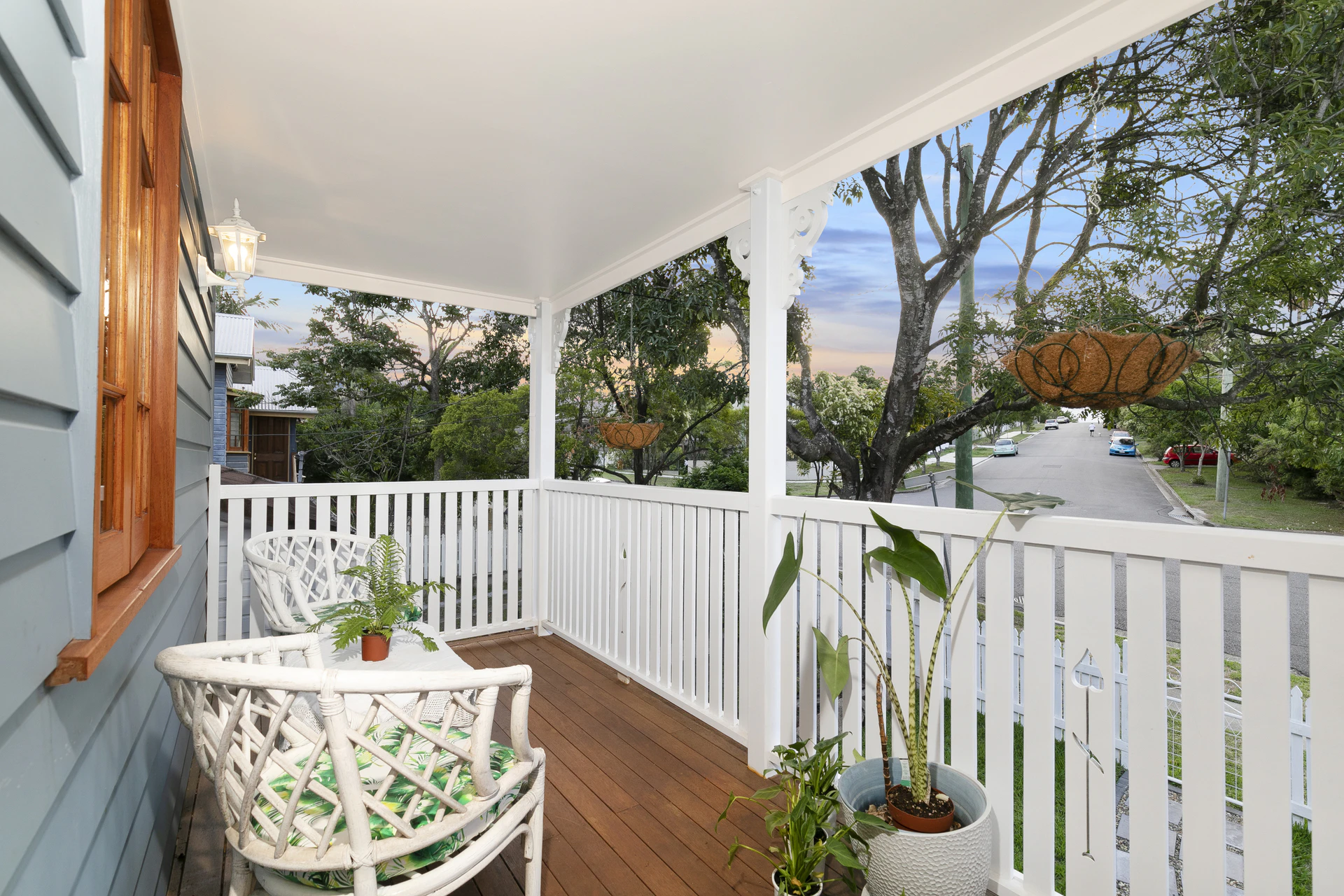 balcony