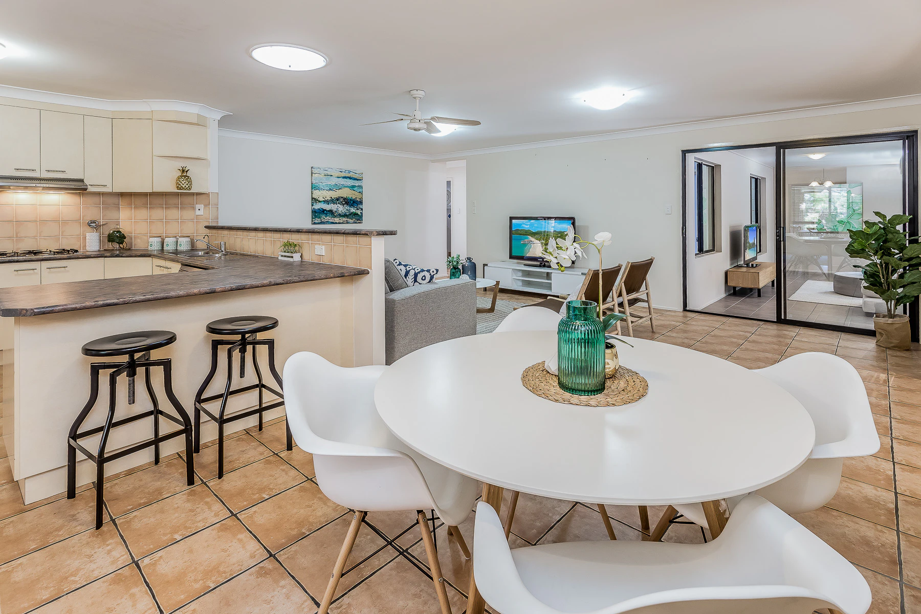 dining room