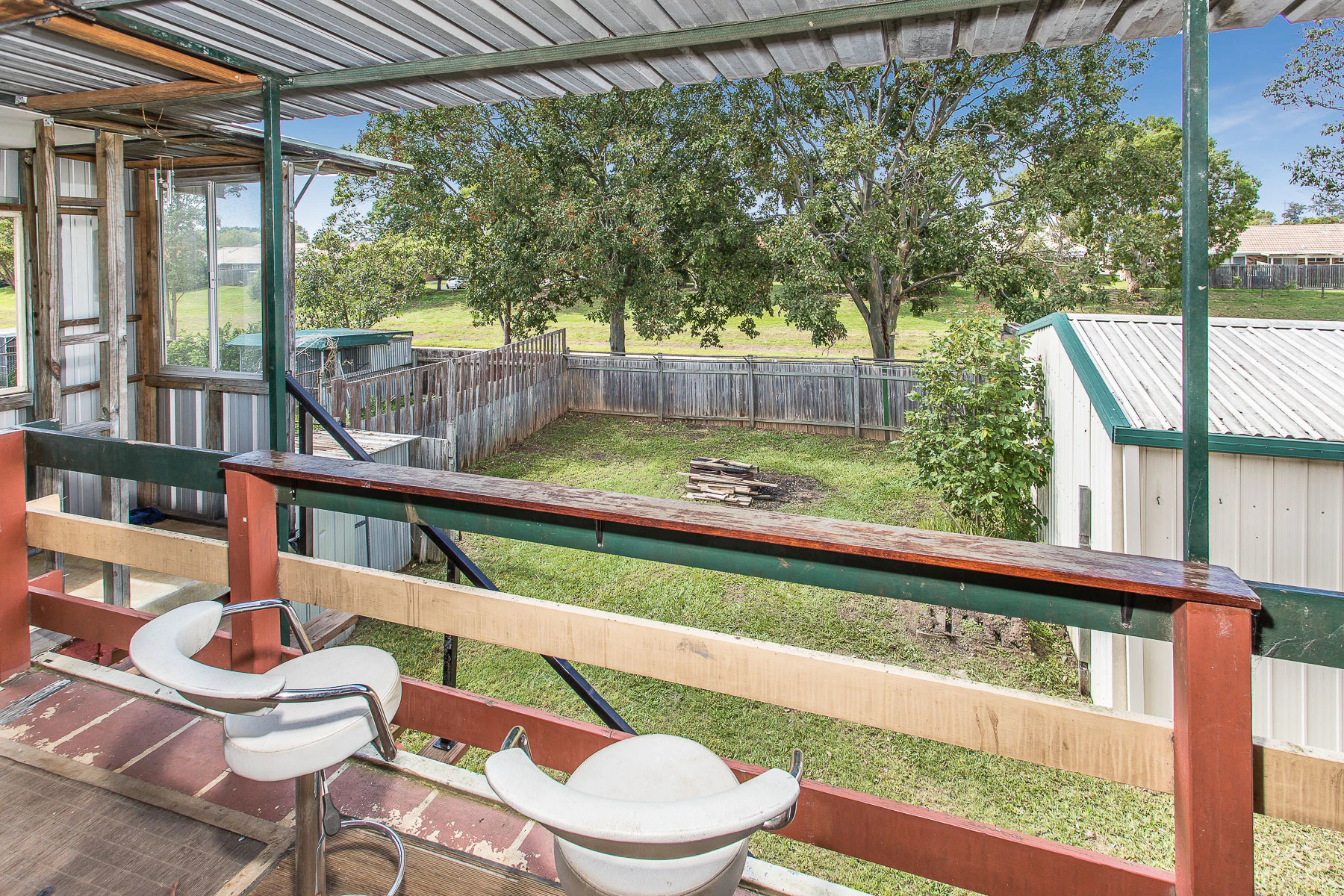 balcony