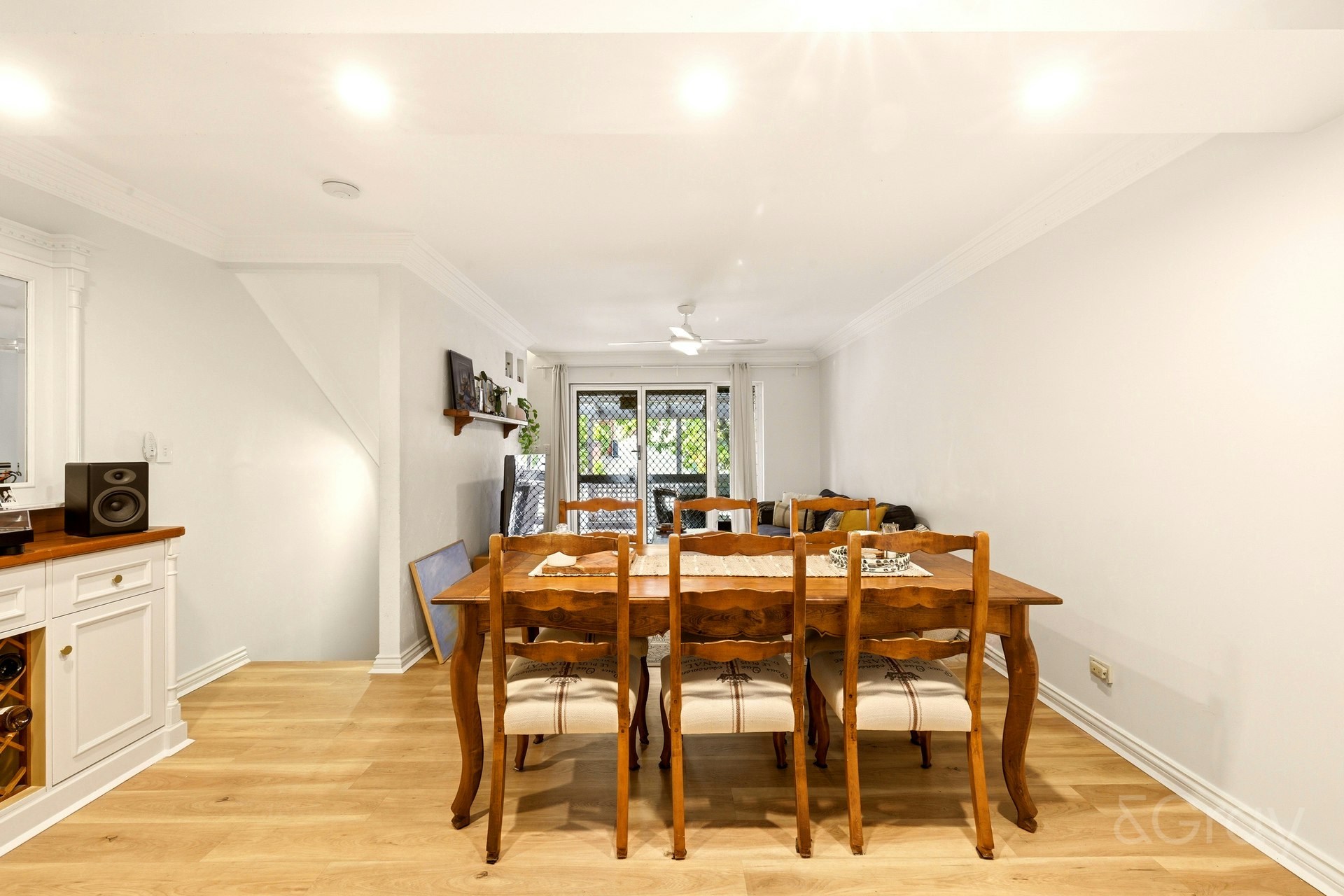 dining room